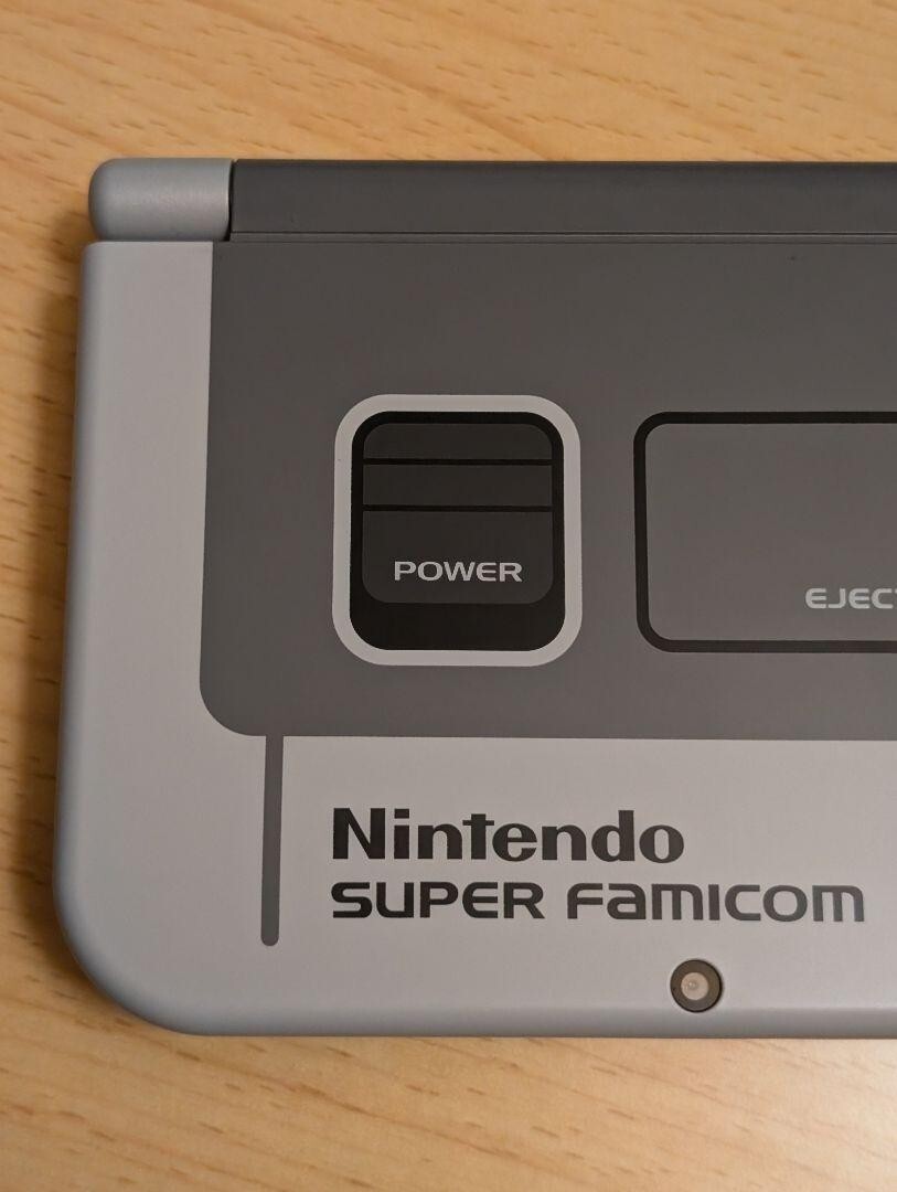New Nintendo 3DS XL LL Super Famicom Edition Console Stylus Working Japanese