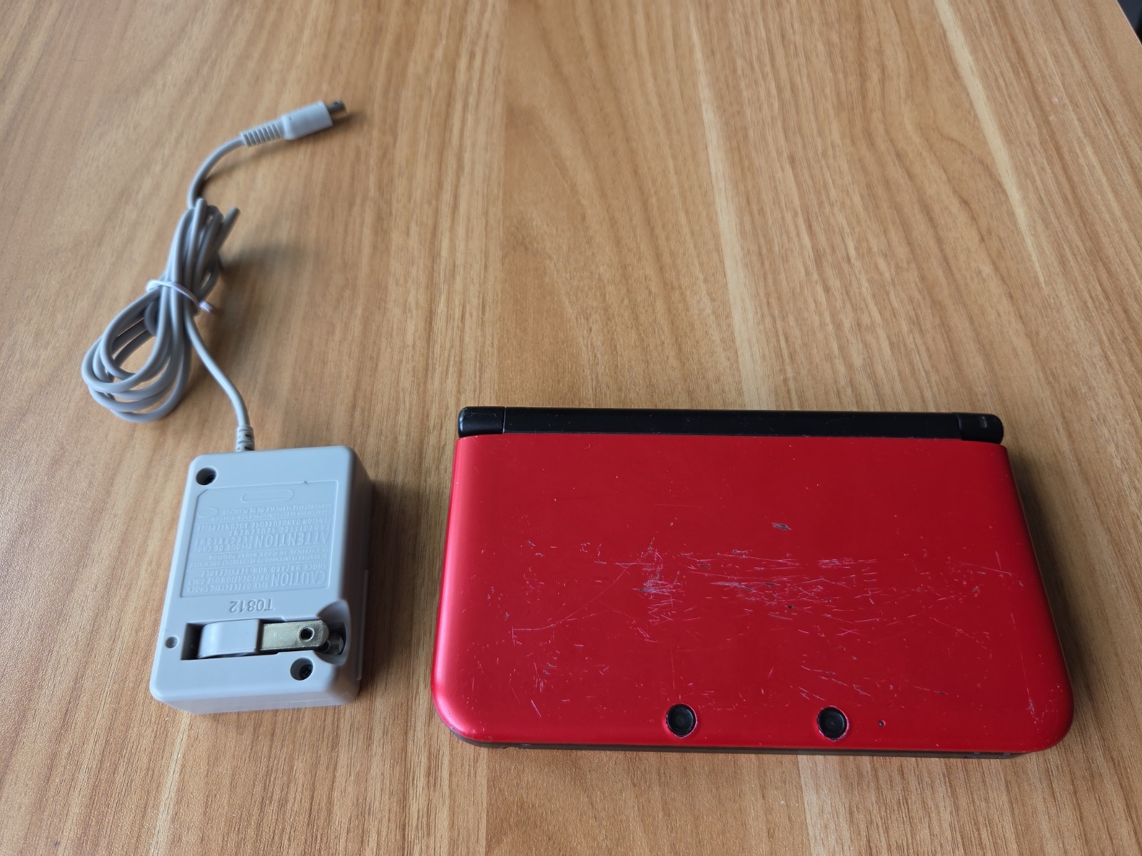 Nintendo 3DS LL Console Red – Not Powering On For Parts – USA Seller