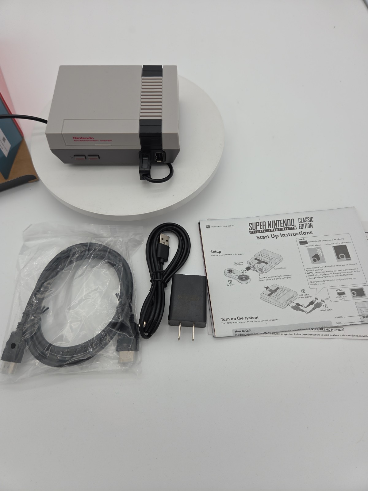 Nintendo NES Classic Edition Mini Console CIB Complete 30 Games HDMI DS Open Box