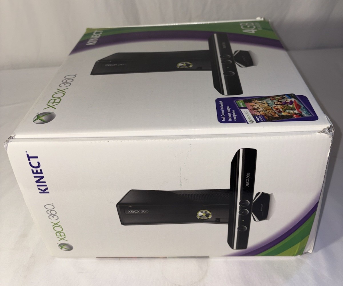 Microsoft Xbox 360 Complete In Box Gaming Console, Kinect, Controller, Game