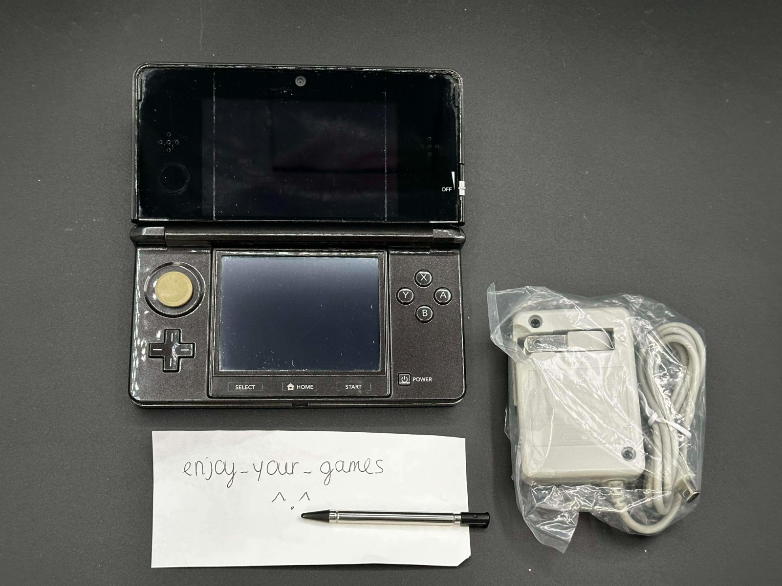 Nintendo 3DS Silver/Black Tested | English | Charger | USA Seller-SHIP IN 1-DAY
