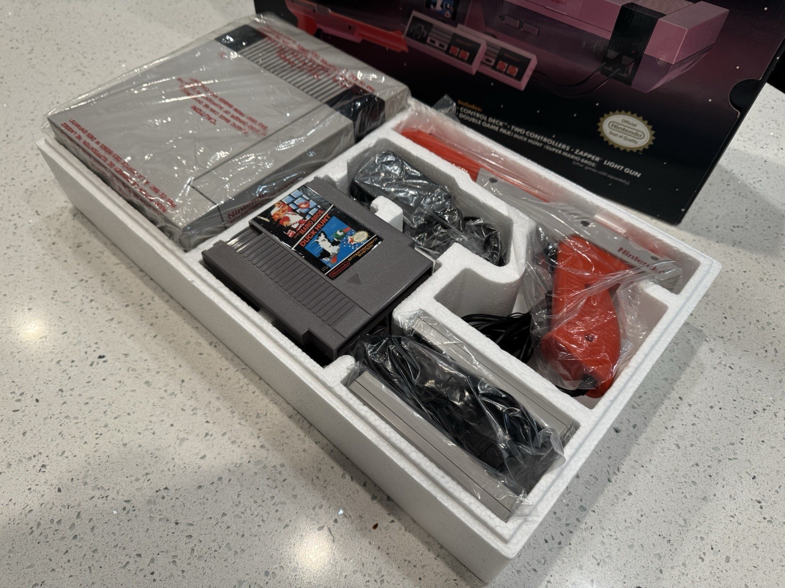 EXCELLENT CONDITION !!! Nintendo Entertainment System Action Set