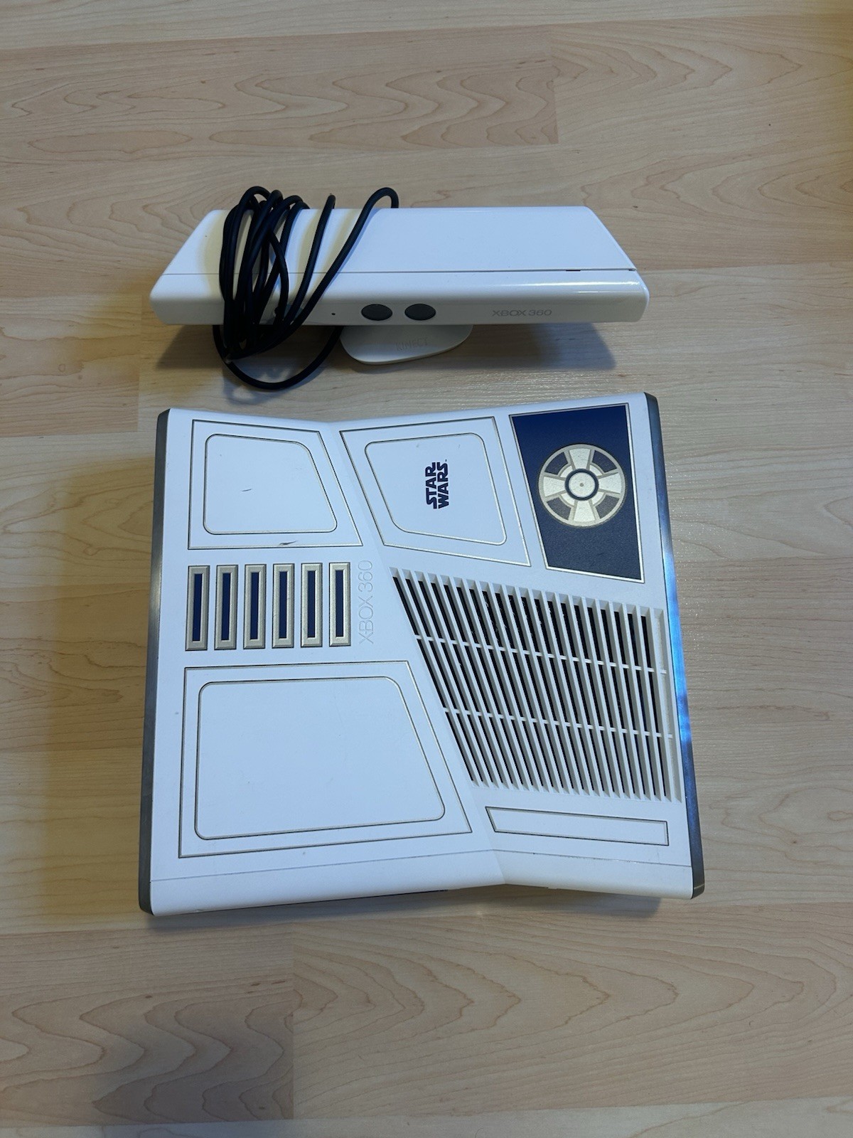 Microsoft Xbox 360 320GB Kinect Star Wars Limited Edition TESTED READ