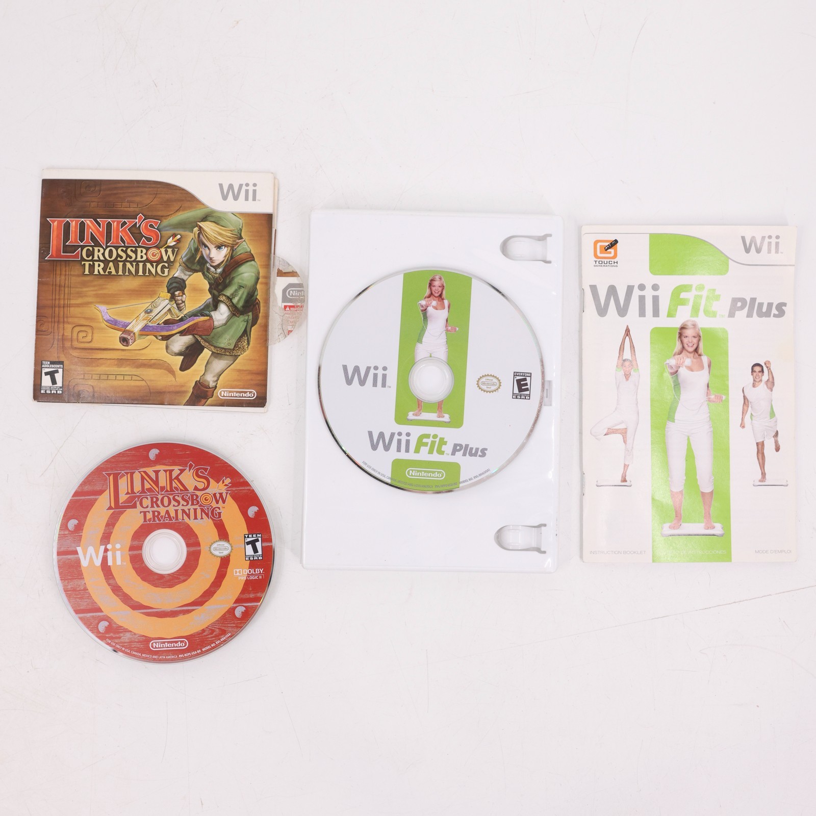 Nintendo Wii White Console Bundle RVL-001 GameCube Port 3 Remotes Nunchuk Games