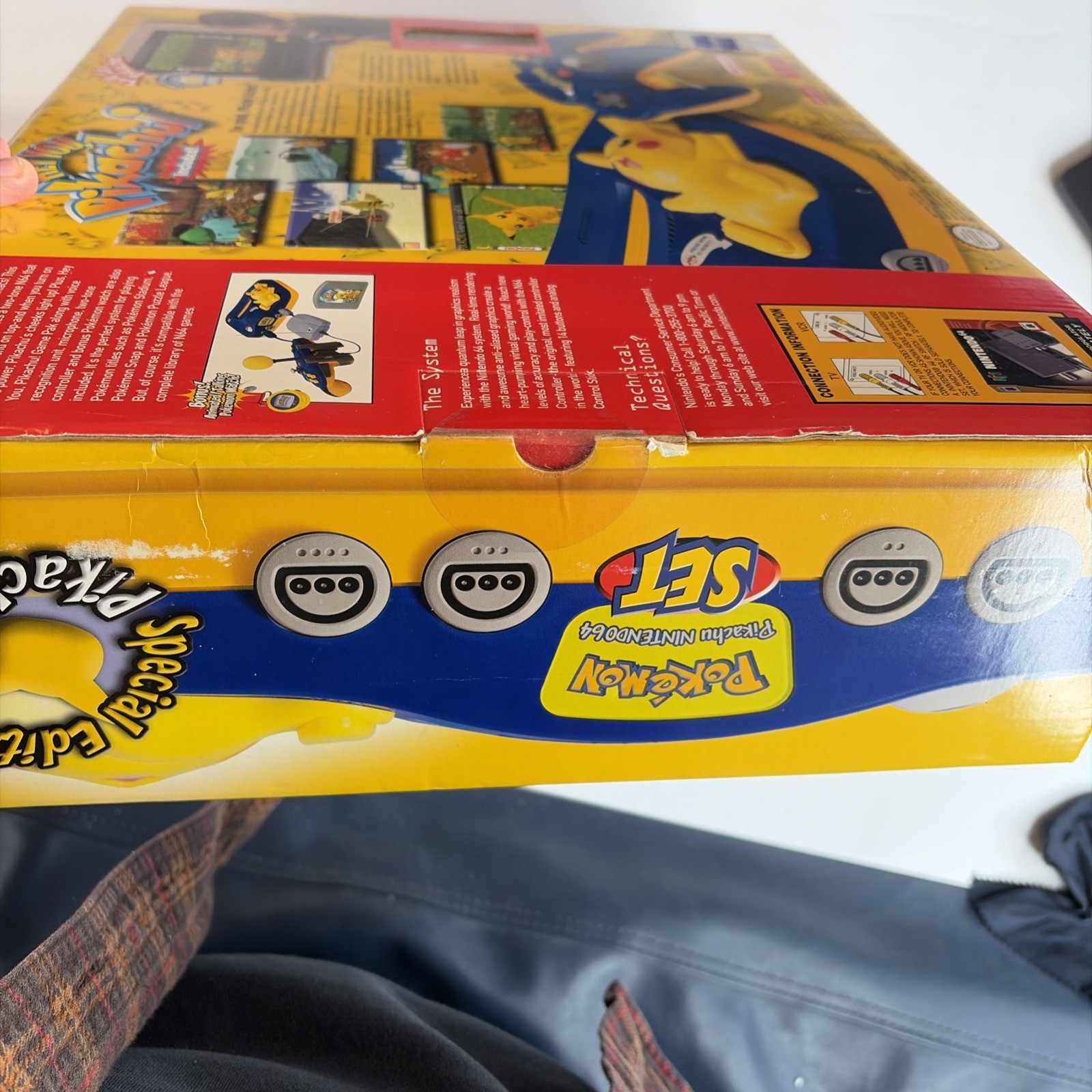 UNUSED MINT OPEN BOX Nintendo 64 Pokemon Special Pikachu Edition N64 COMPLETE
