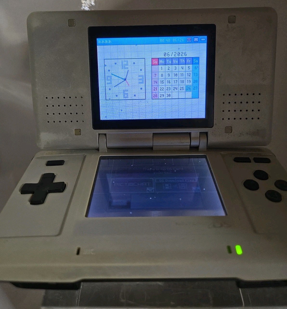 Nintendo DS Silver Handheld System – Fair Condition! – TESTED AND WORKING (6A)
