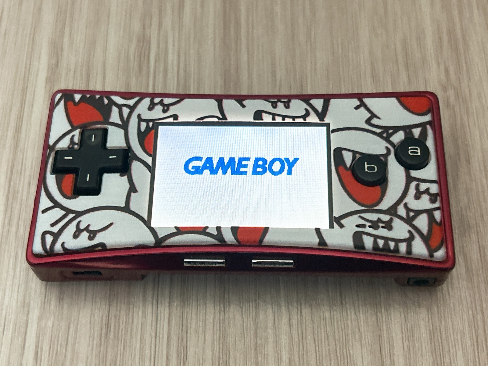 Nintendo GameBoy Micro 20th Anniversary Edition Famicom w/ Charger – Excellent