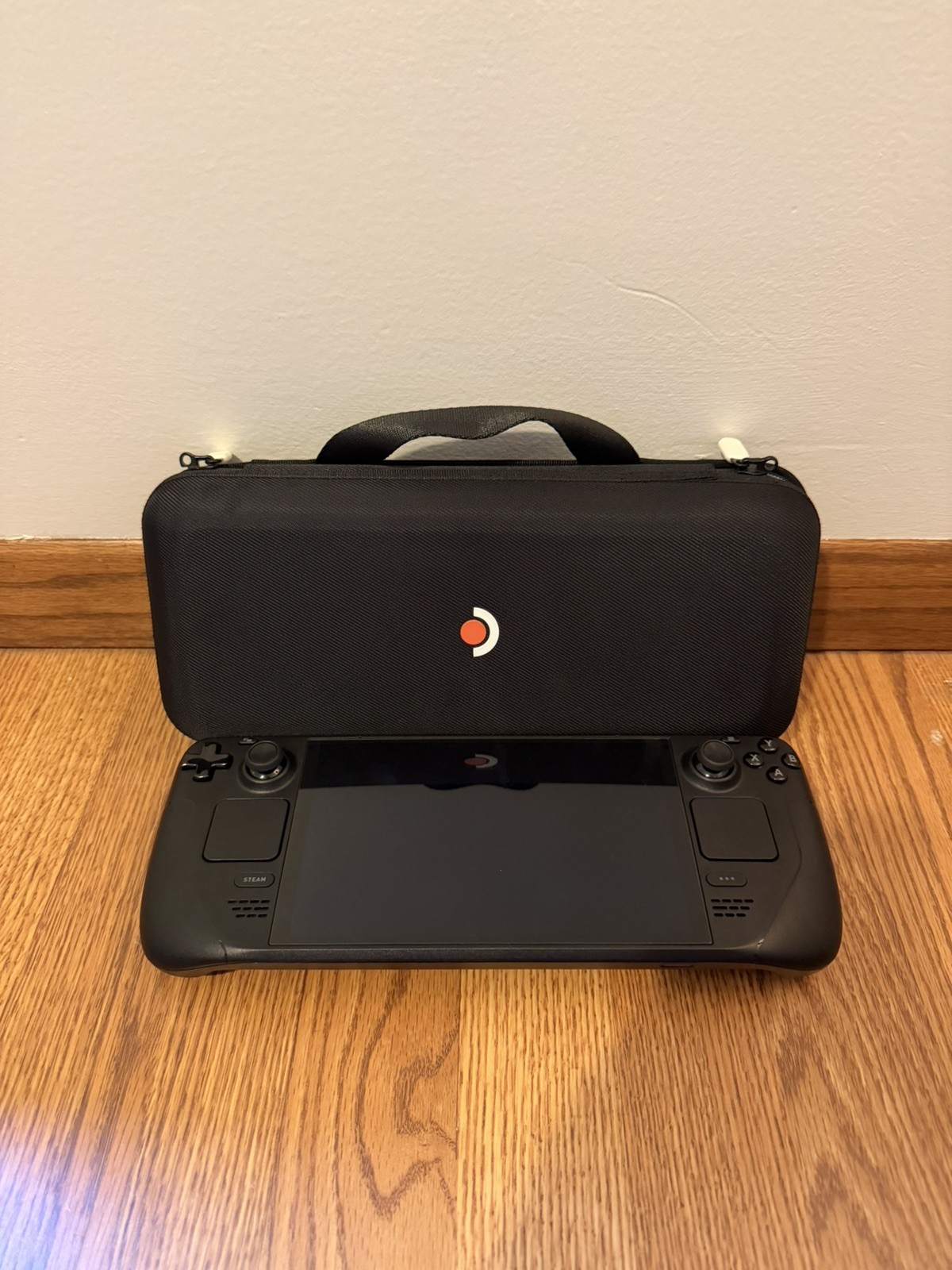 Valve Steam Deck OLED 1TB Charger & Case – Excellent Condition