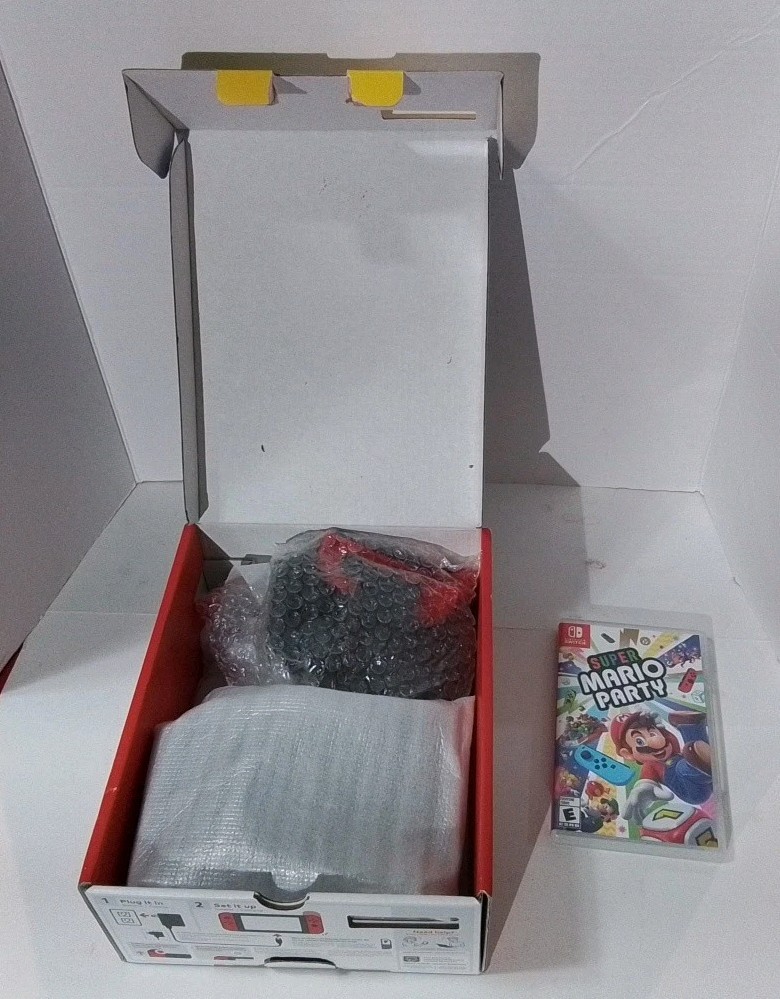 Nintendo Switch Mario Choose One Bundle 32GB Red/Black – w/Super Mario Party