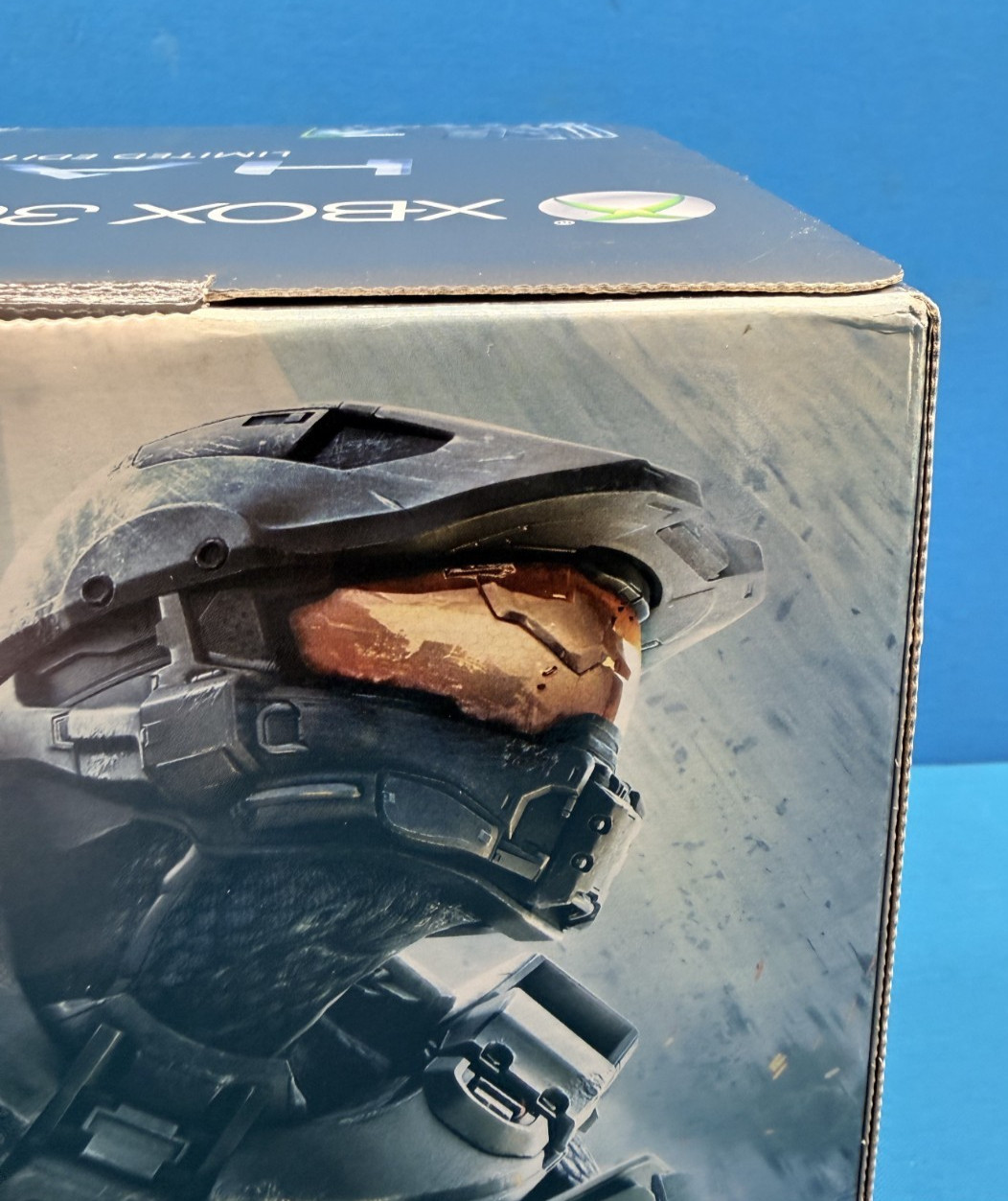 Xbox 360 320GB Halo 4 Bundle – Console Headset Controllers & Game