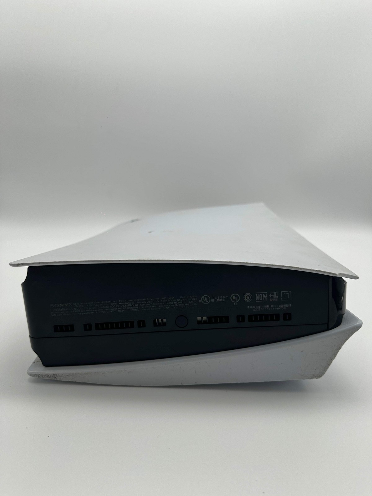 Sony PlayStation 5 Disc Edition CFI-1215A White Broken for Parts DOES NOT POWER