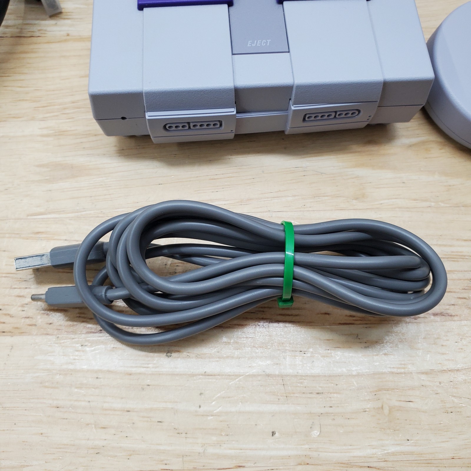Super Nintendo Super NES Classic Mini Control Deck Console Gaming System Gray