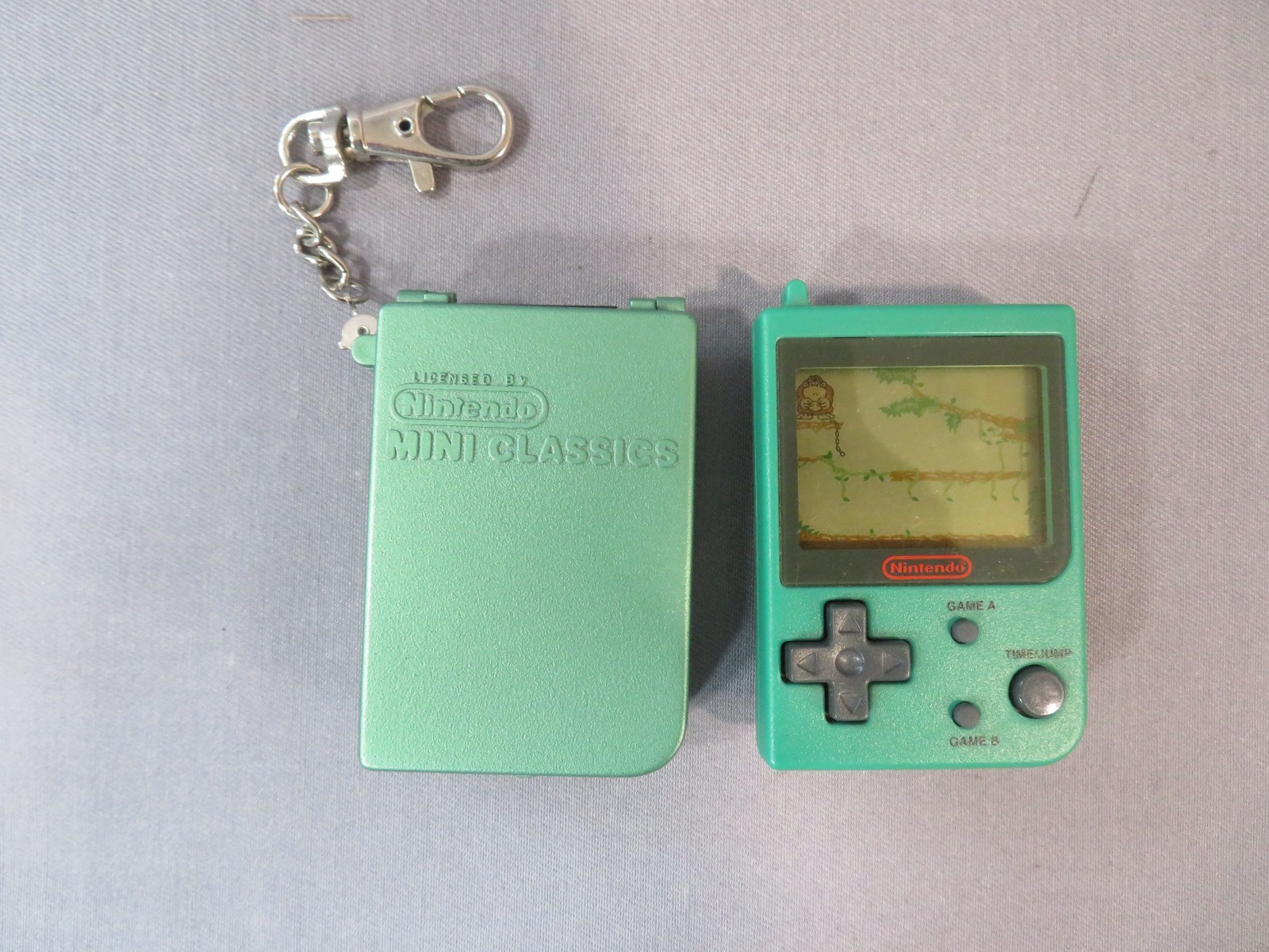 Nintendo MINI CLASSICS DONKEY KONG & DONKEY KONG JUNIOR Keychains *WORKING* 1998