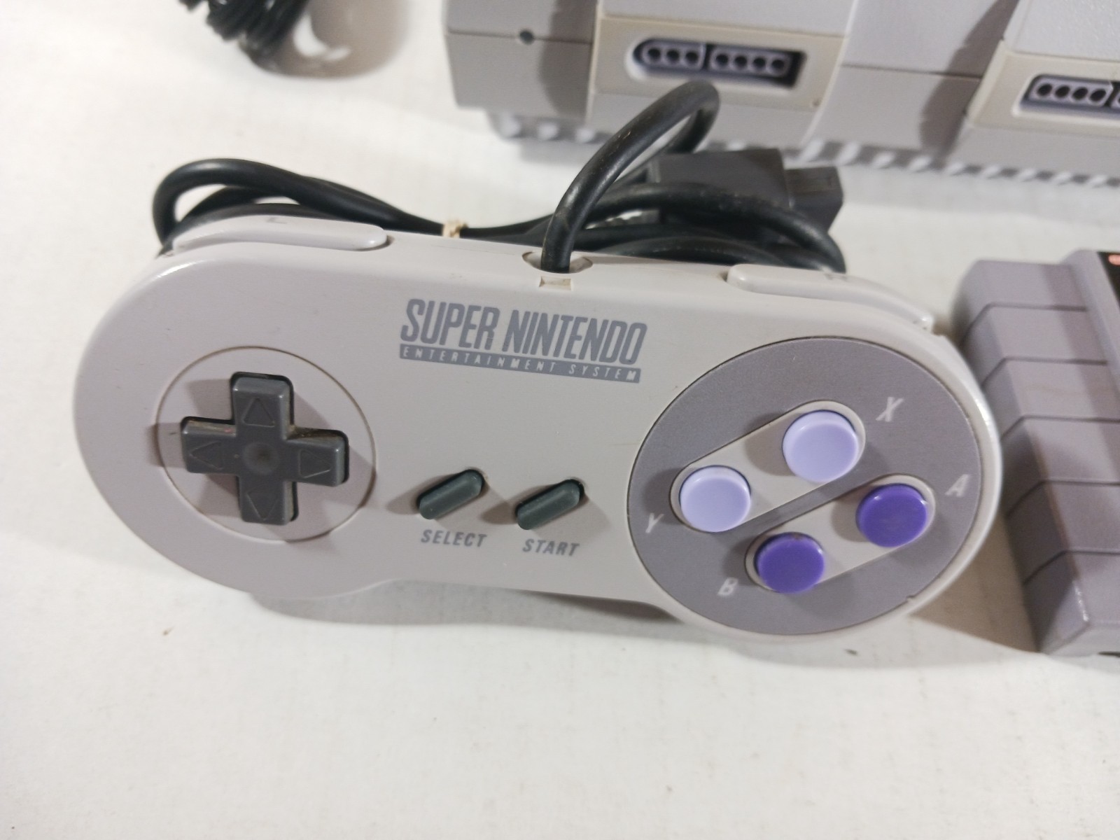 Super Nintendo 1 Chip SNES Console Bundle 1CHIP Lot Controller Cords New Pads