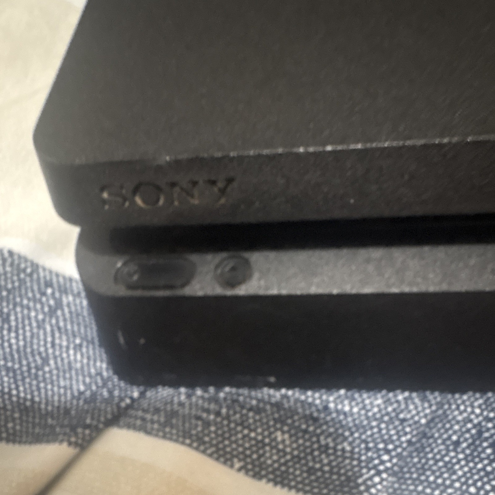 Sony PlayStation 4 Pro 1TB Black Console 4K UHD Blu-Ray HDMI Region Free