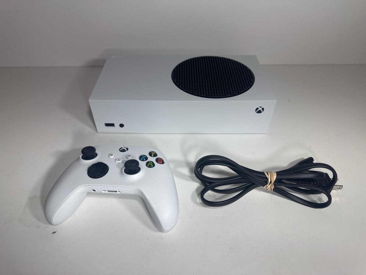 XBOX SERES S 500GB W/ACCS *NO HDMI CORD* *READ DESCRIPTION* (P17030486)