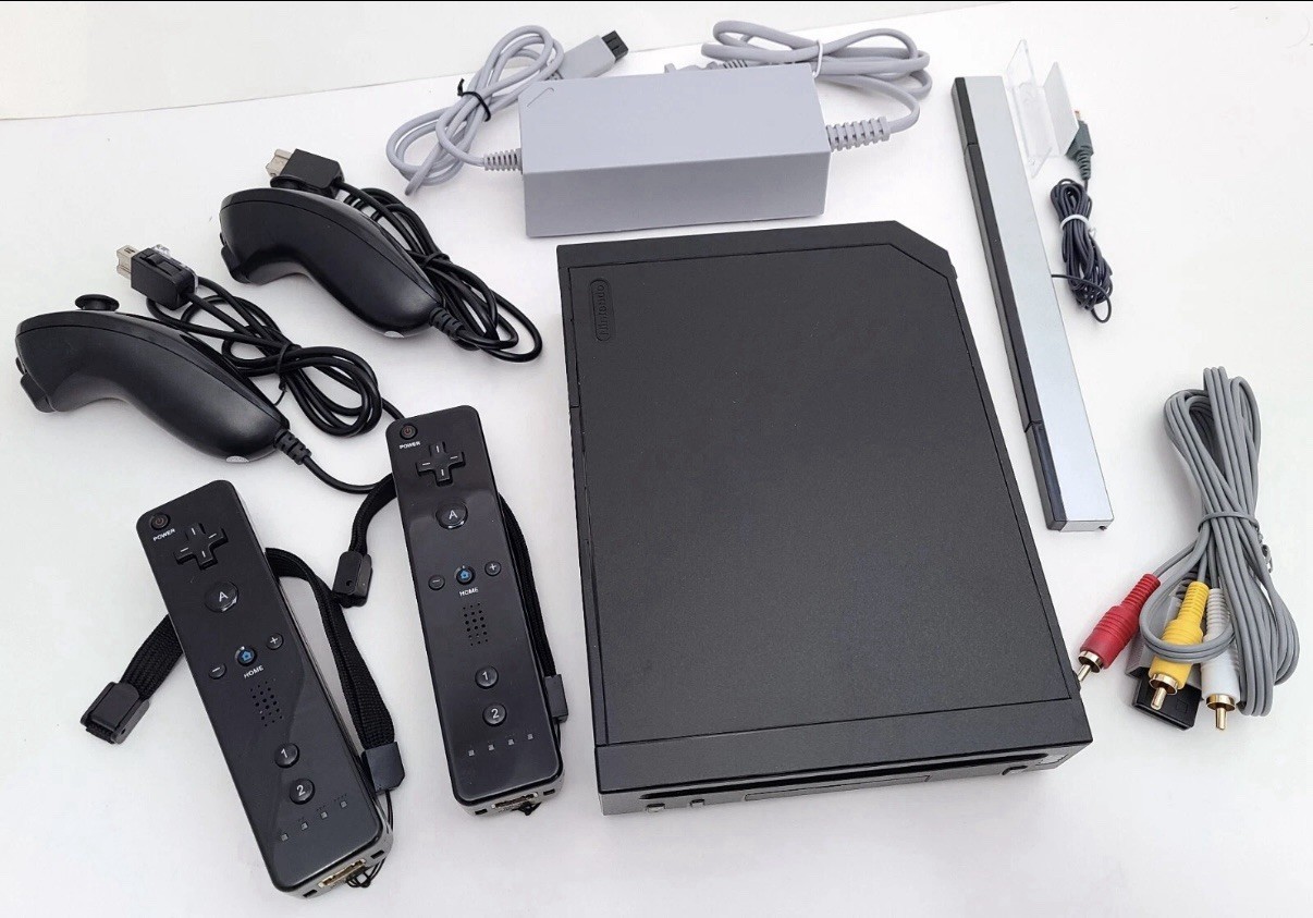 Nintendo Wii Video Game System 2 REMOTE Bundle BLACK Console + NEW ACCESSORIES
