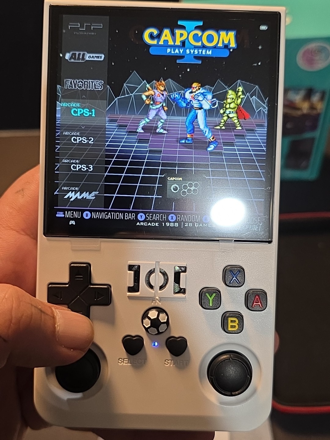 White R36 Max Handheld Game Console 3.5 Inch IPS Screen 20000+ Games Video 128 G