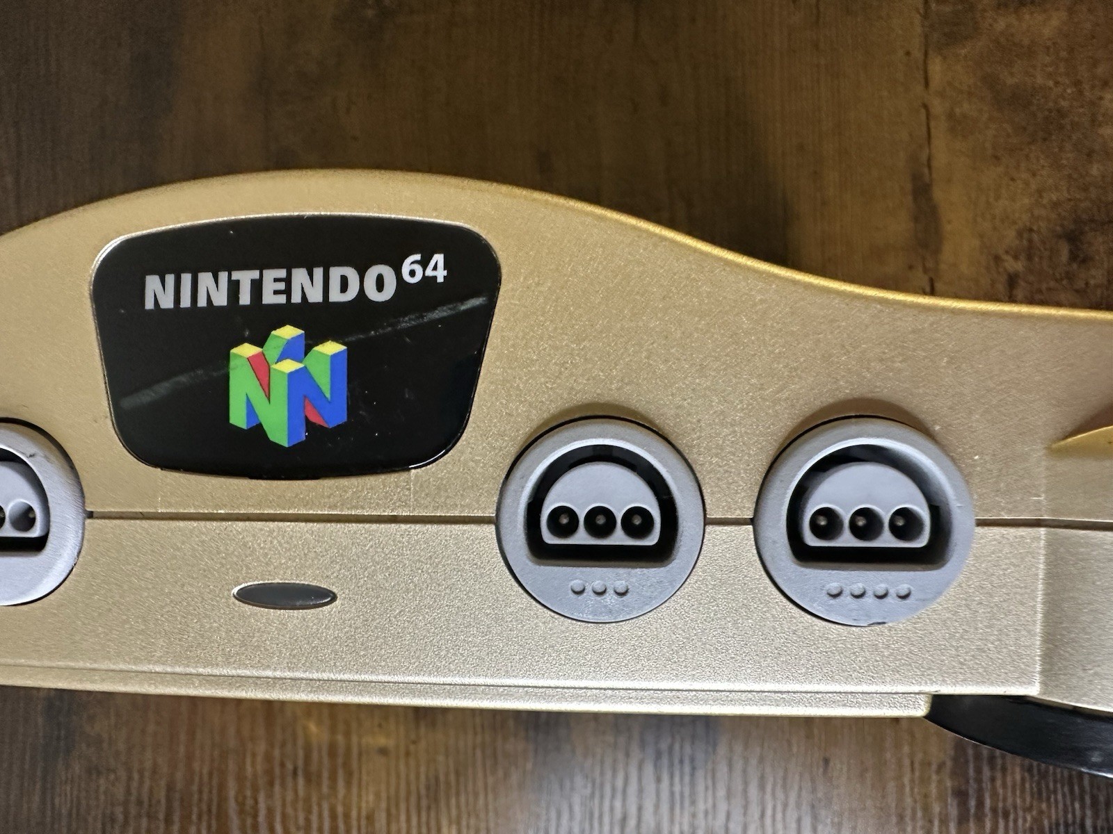 Nintendo 64 Gold Toys R Us Console W/Controller & Games (Tested/Wires Included)