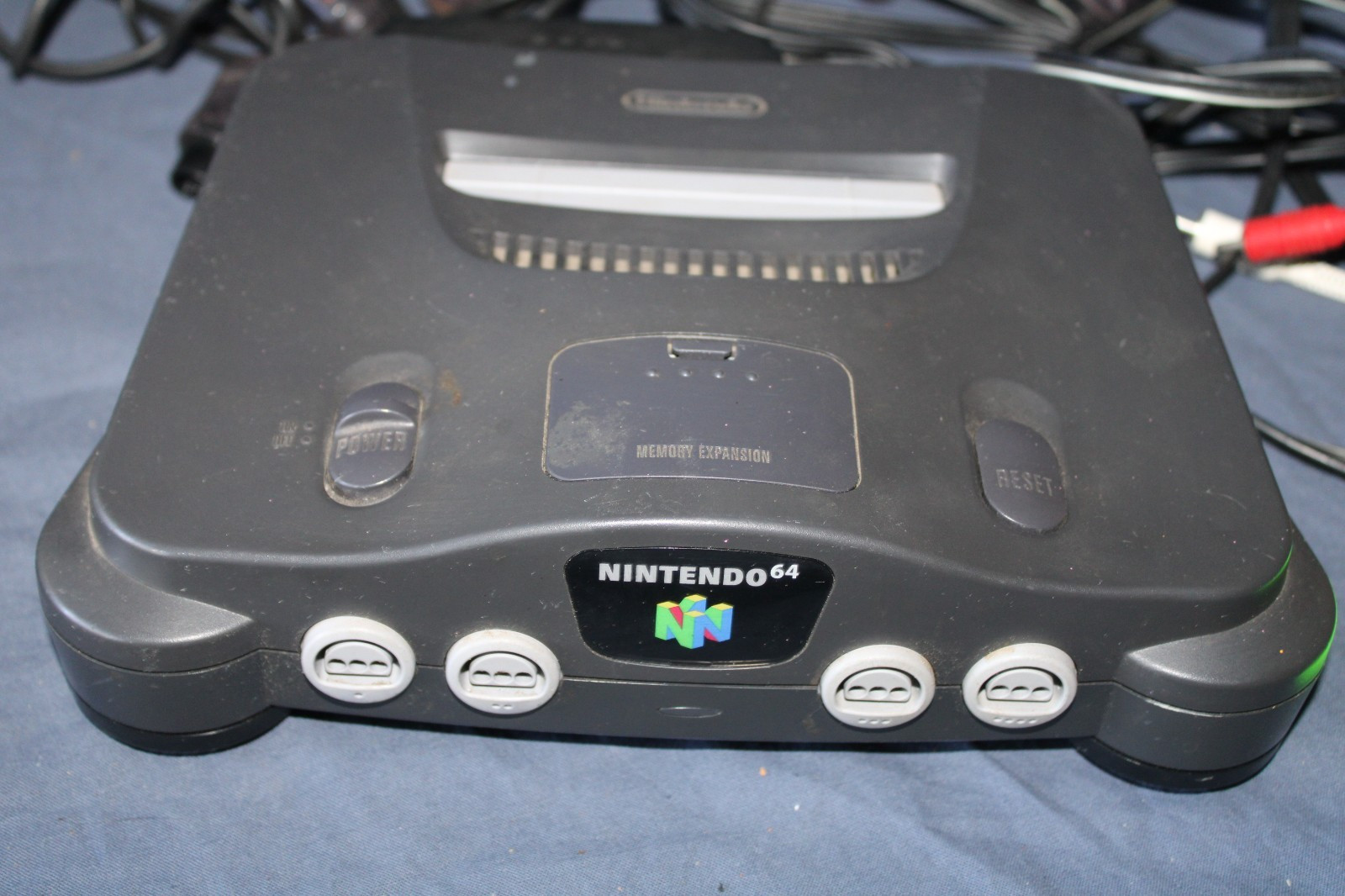 Nintendo 64 N64 Console Charcoal Gray Bundle W/ 2 Official Atomic Purple Control