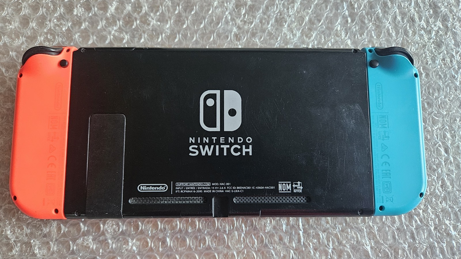 Nintendo Switch 32GB Console + 512 GB SD CARD, Docking Station, Metroid Prime