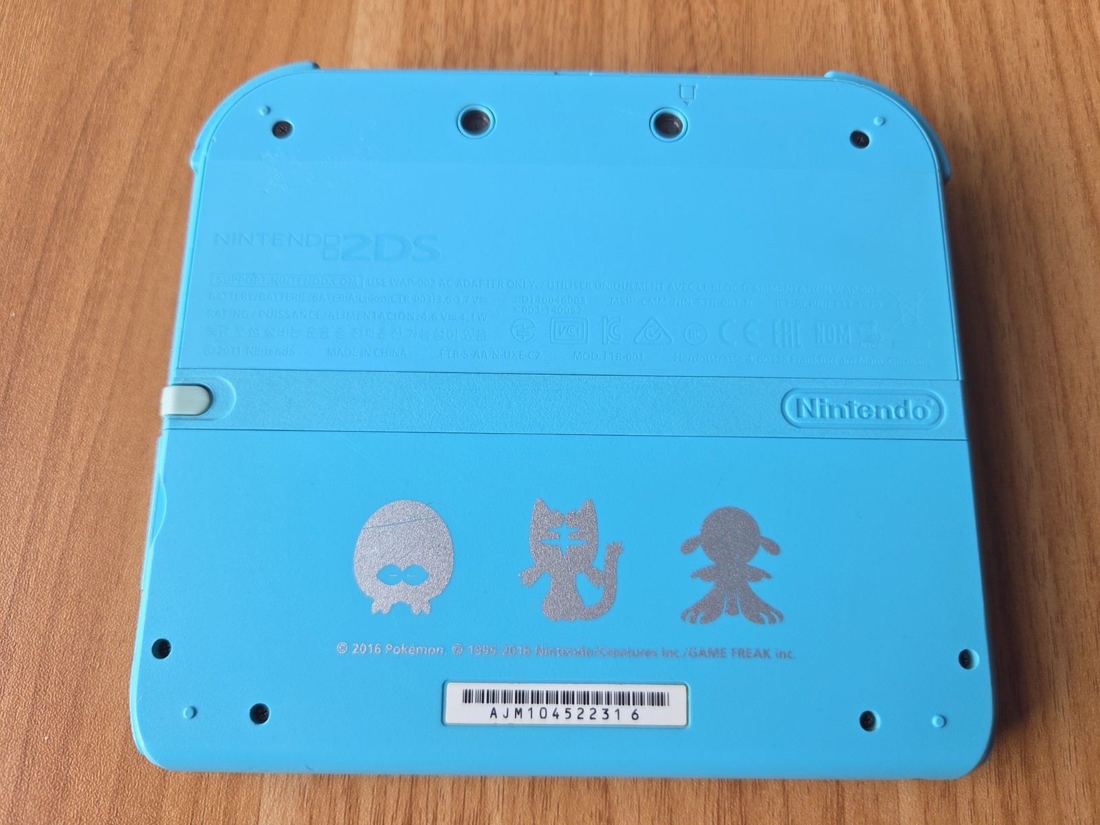 Nintendo 2DS Pokemon Center Special Edition Light Blue Pikachu Japan Region Lock