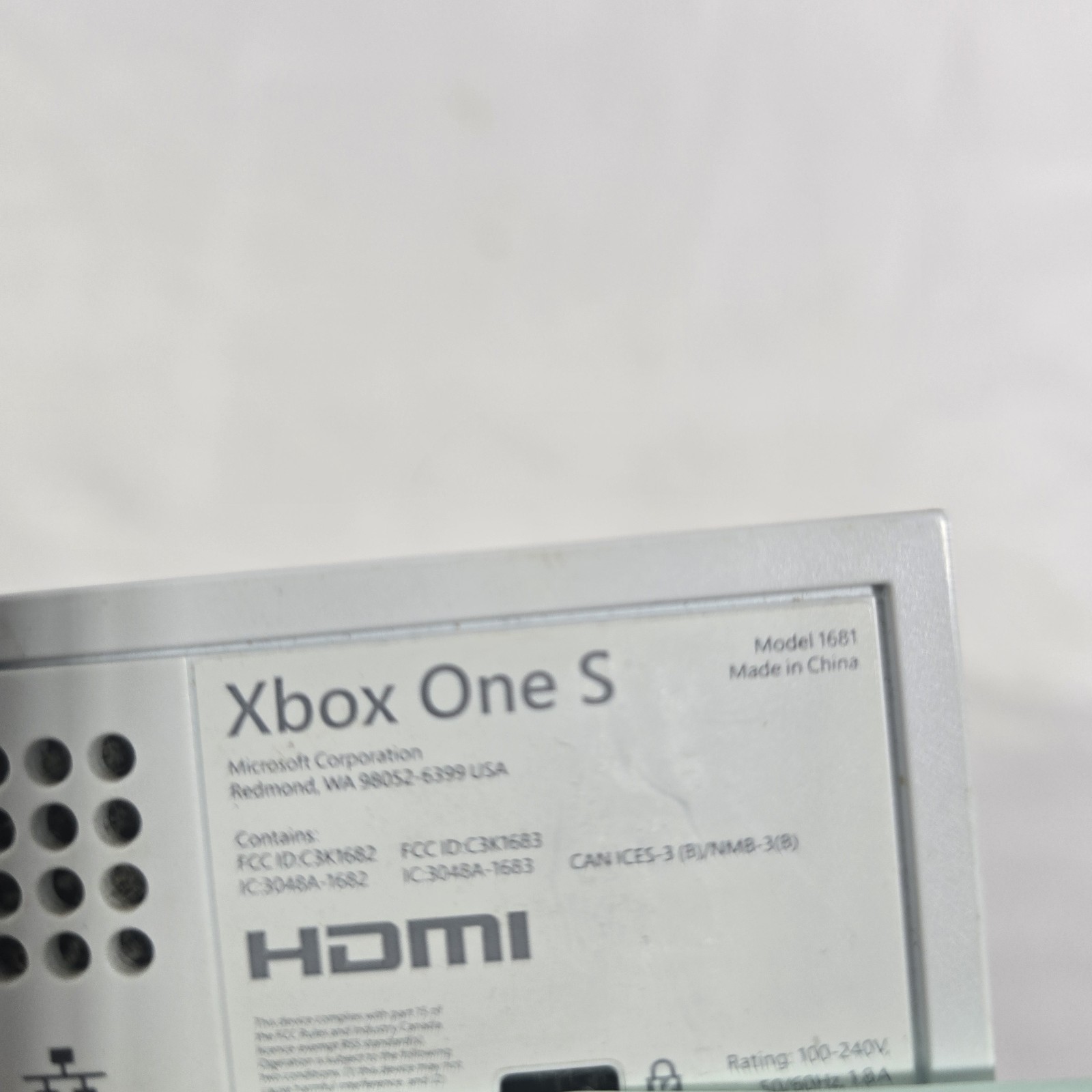 Microsoft Xbox One S 500GB – White Console, Controller, Power Cord