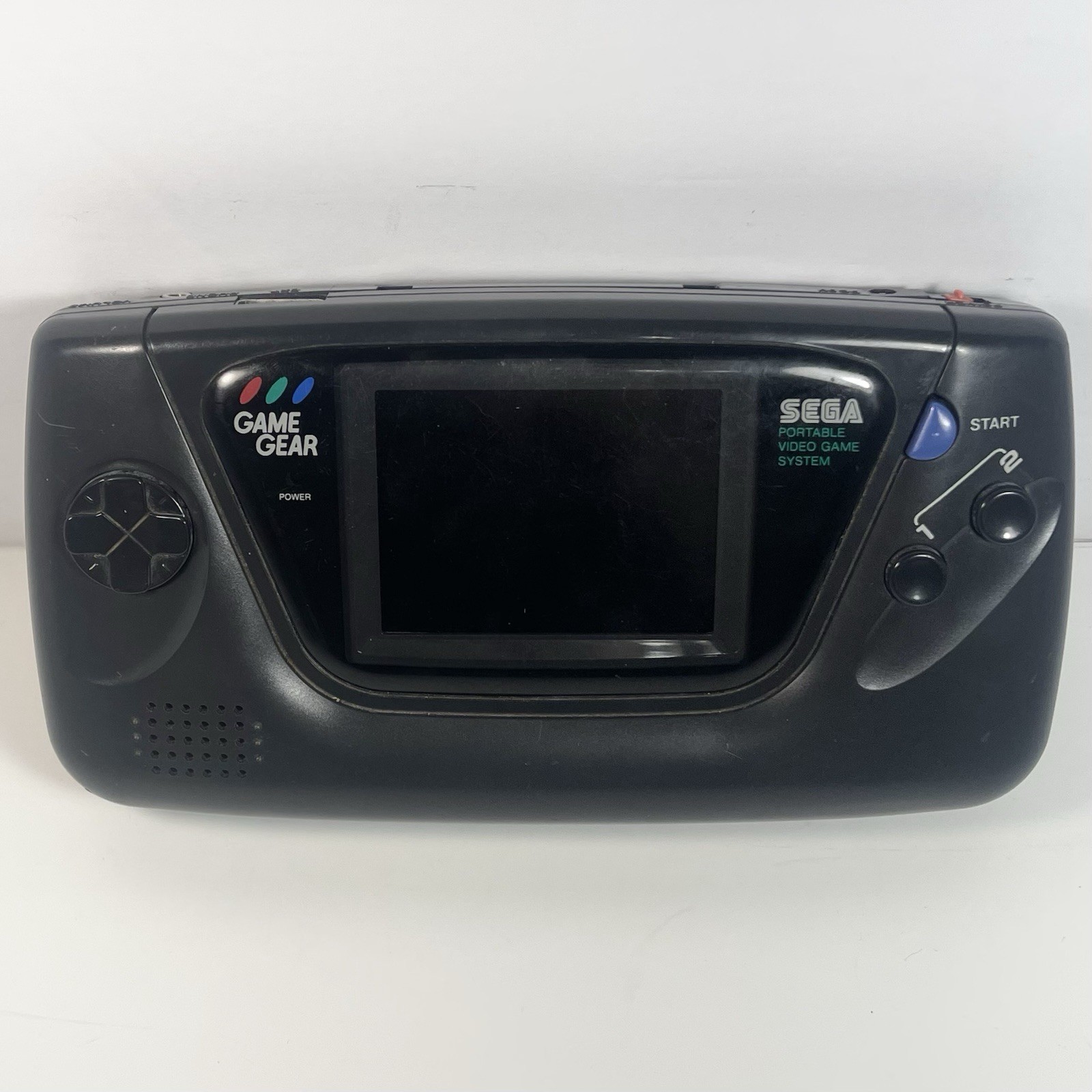 Sega Game Gear Handheld Console Black – FOR REPAIR/PARTS ONLY (Doesn’t Work)