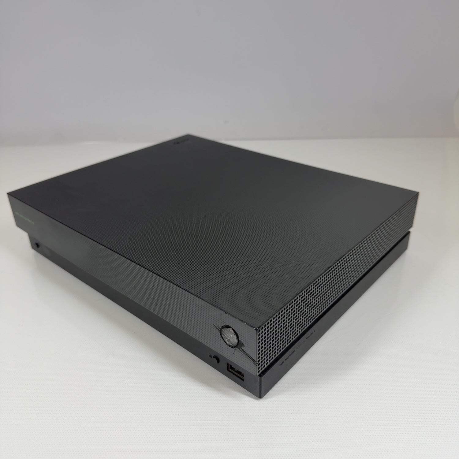 Broken Microsoft Xbox One X 1TB Console Gaming System Only 1787 READ
