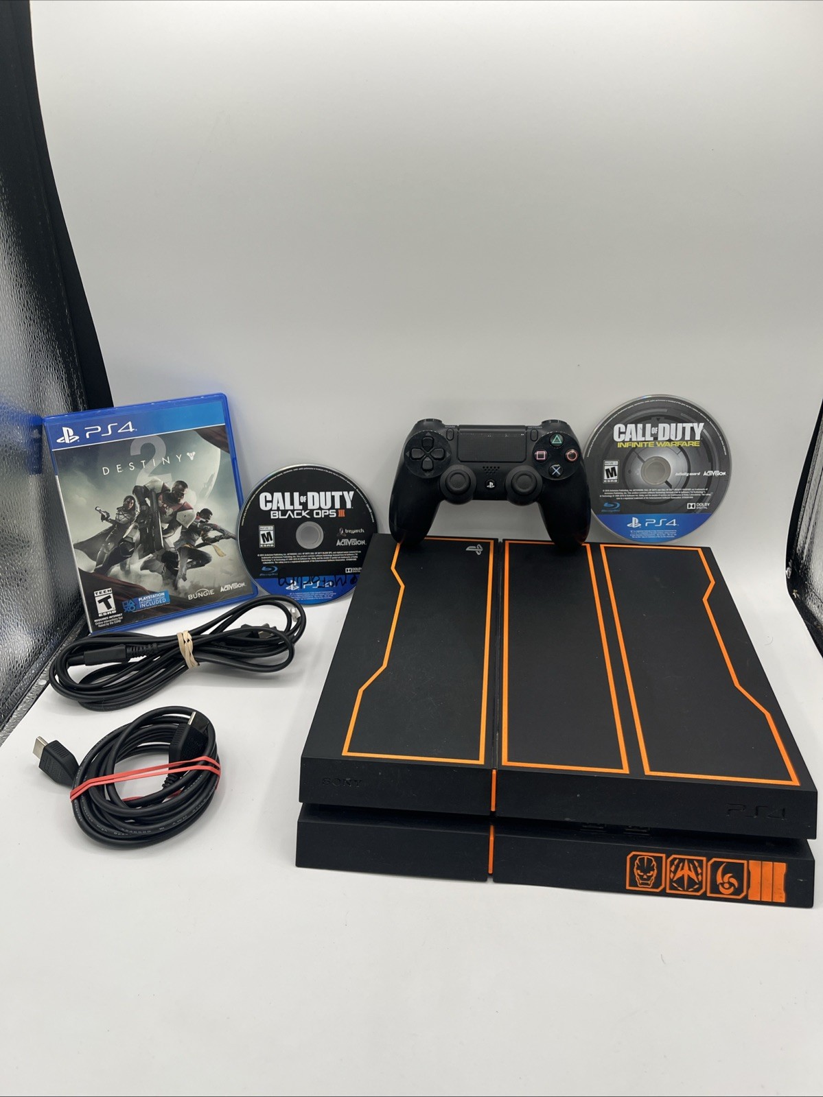 Sony PlayStation 4 PS4 1TB Console Call of Duty Black Ops 3 Bundle 3 Games Clean
