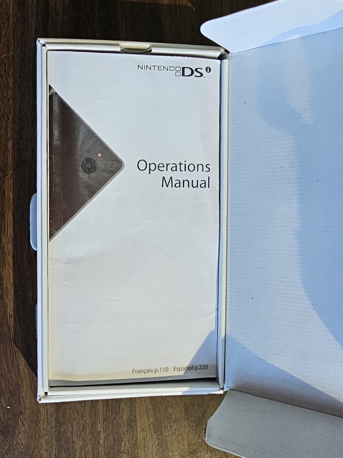 NINTENDO DSi Black Console NTSC U/C – Old Stock – TWL S KA USZ And Accessory Kit