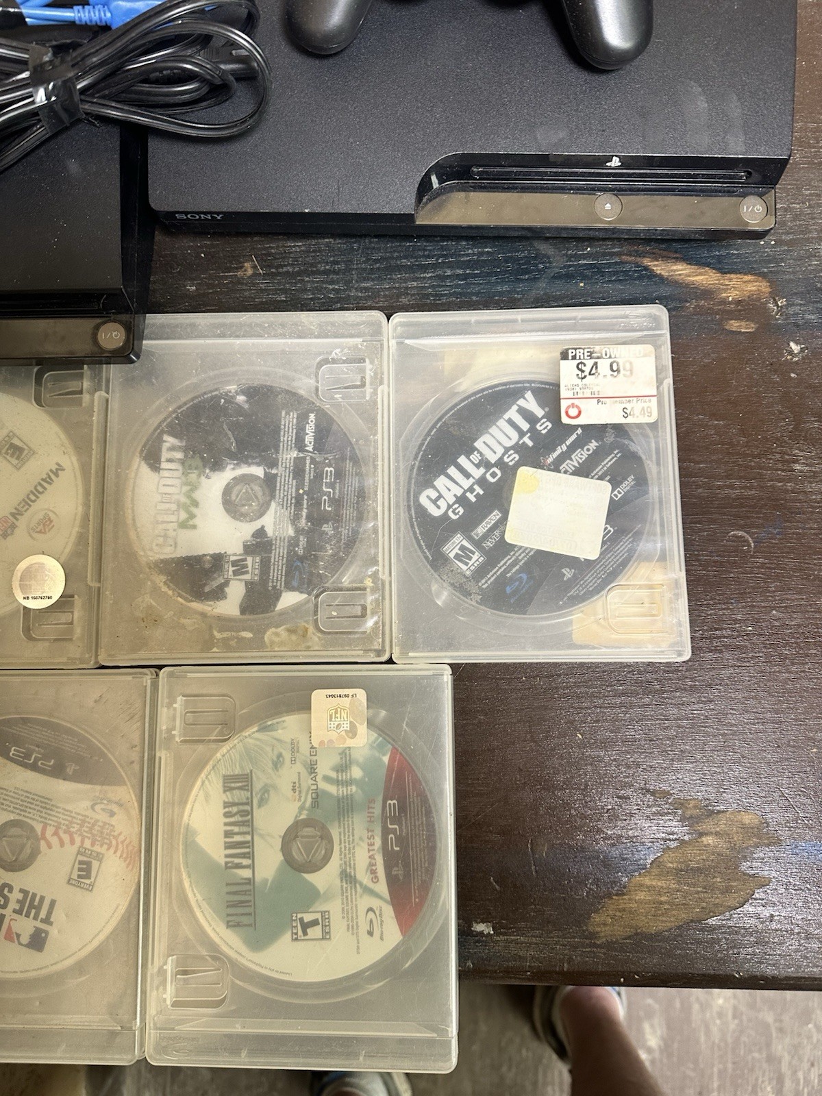 Sony PlayStation 3 PS3 Console Bundle Controllers Games For Parts Powers On