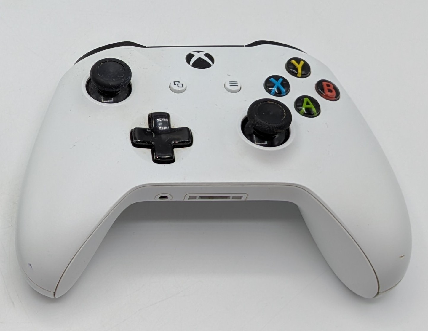 Microsoft Xbox One S 1TB Console White with Controller Cables & Box WORKS