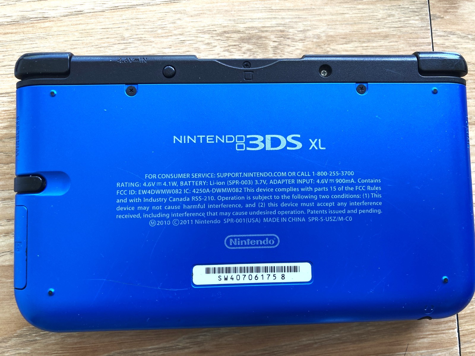 Nintendo 3DS XL With Charger – Manual – Stylus and 2 games – Tested Works