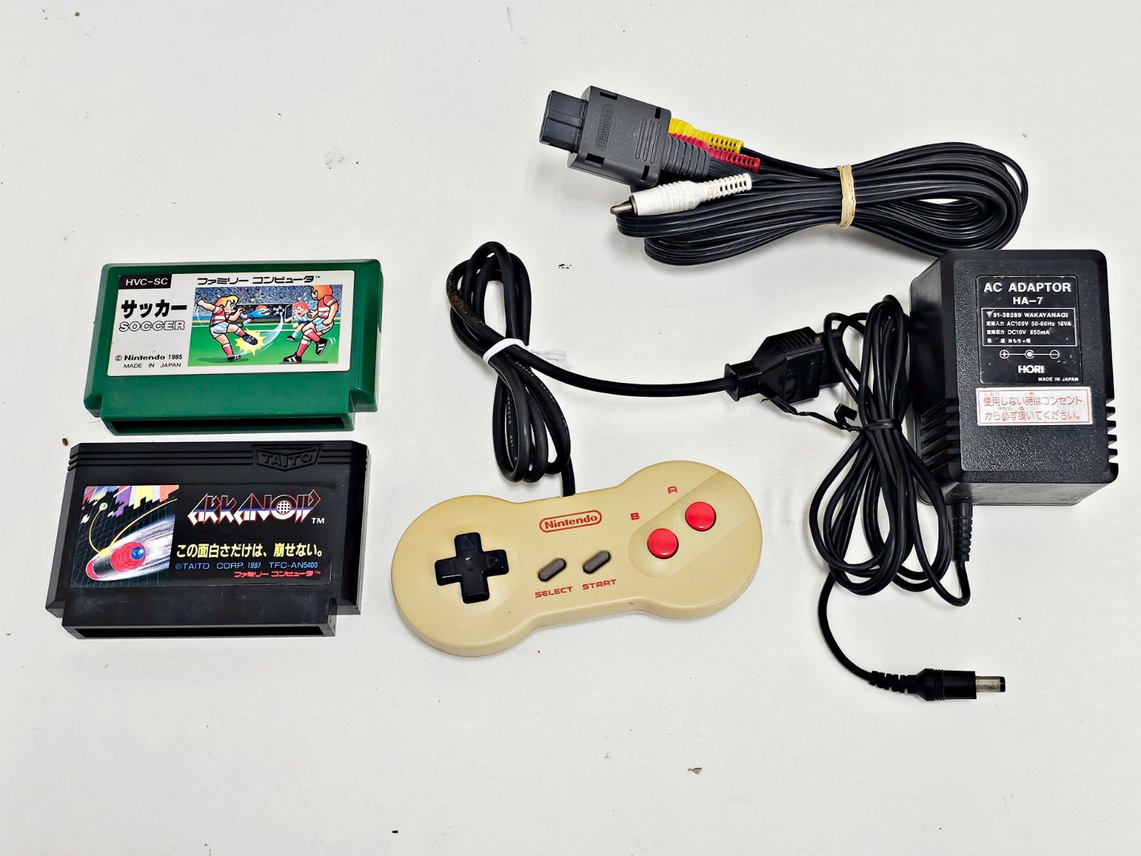 Nintendo New Famicom Console Set 515 Japan