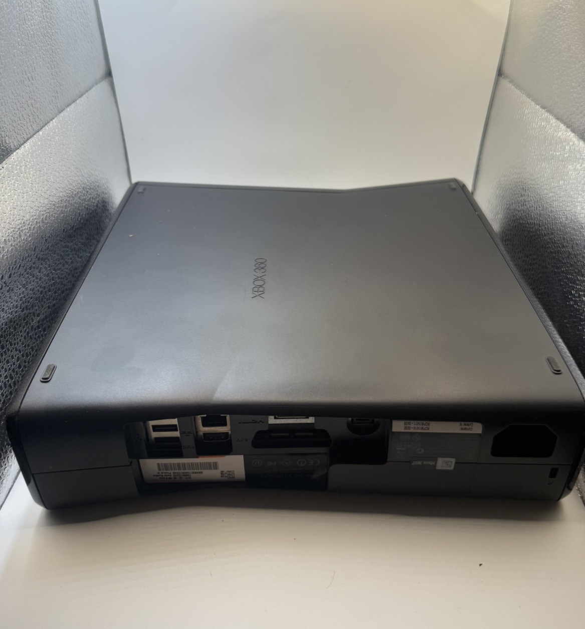Microsoft Xbox 360 Console Black, Kinect Camera, Controller, Cords Tested 60 GB