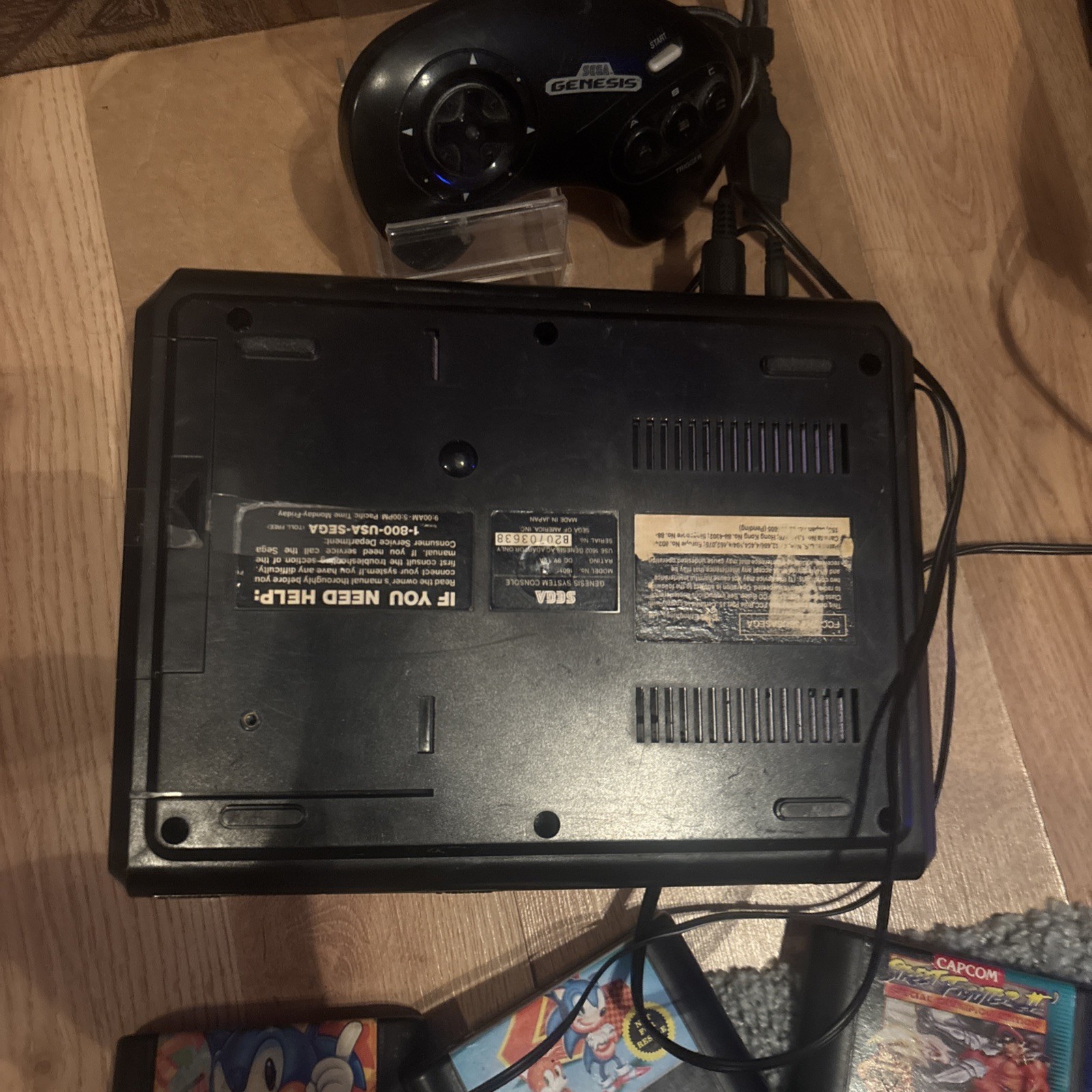 Sega Genesis Model 1601 Console Bundle With Sonic 1 & 2 Street Fighter 2 Special