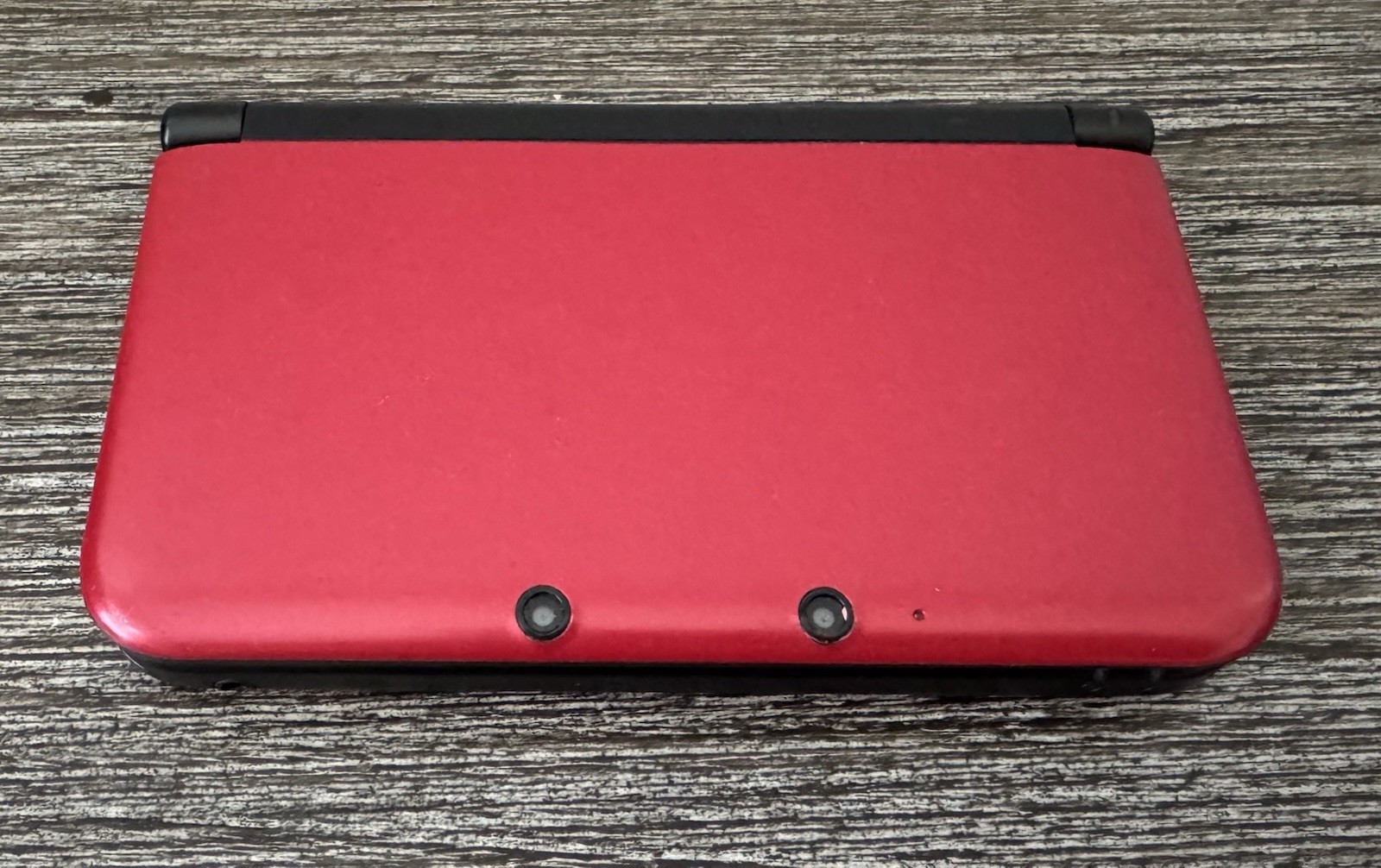 Nintendo 3DS XL Handheld System Red/Black SPR-001 w/ Charger & Stylus TESTED