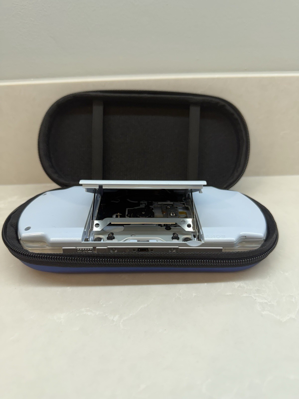 Felicia Blue PSP 2000 Console