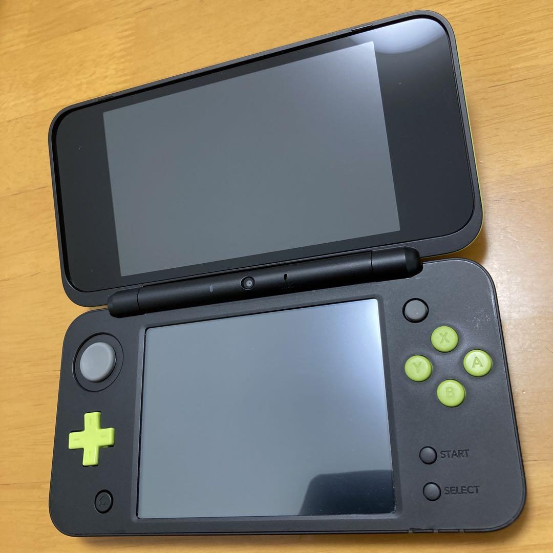 New Nintendo 2DS XL LL Black Lime Console Stylus Working Tested Japanese ver