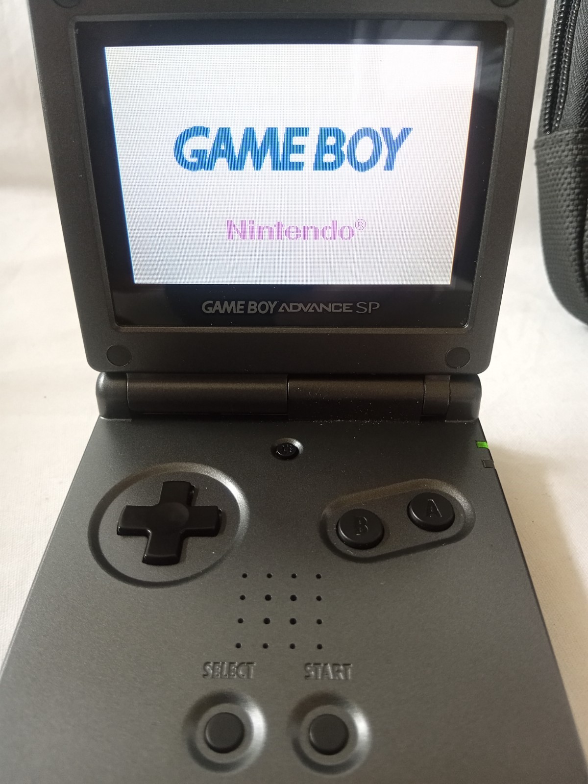 Nintendo Game Boy Advance SP AGS-101 Graphite Console Bundle 4 Game Charger Case