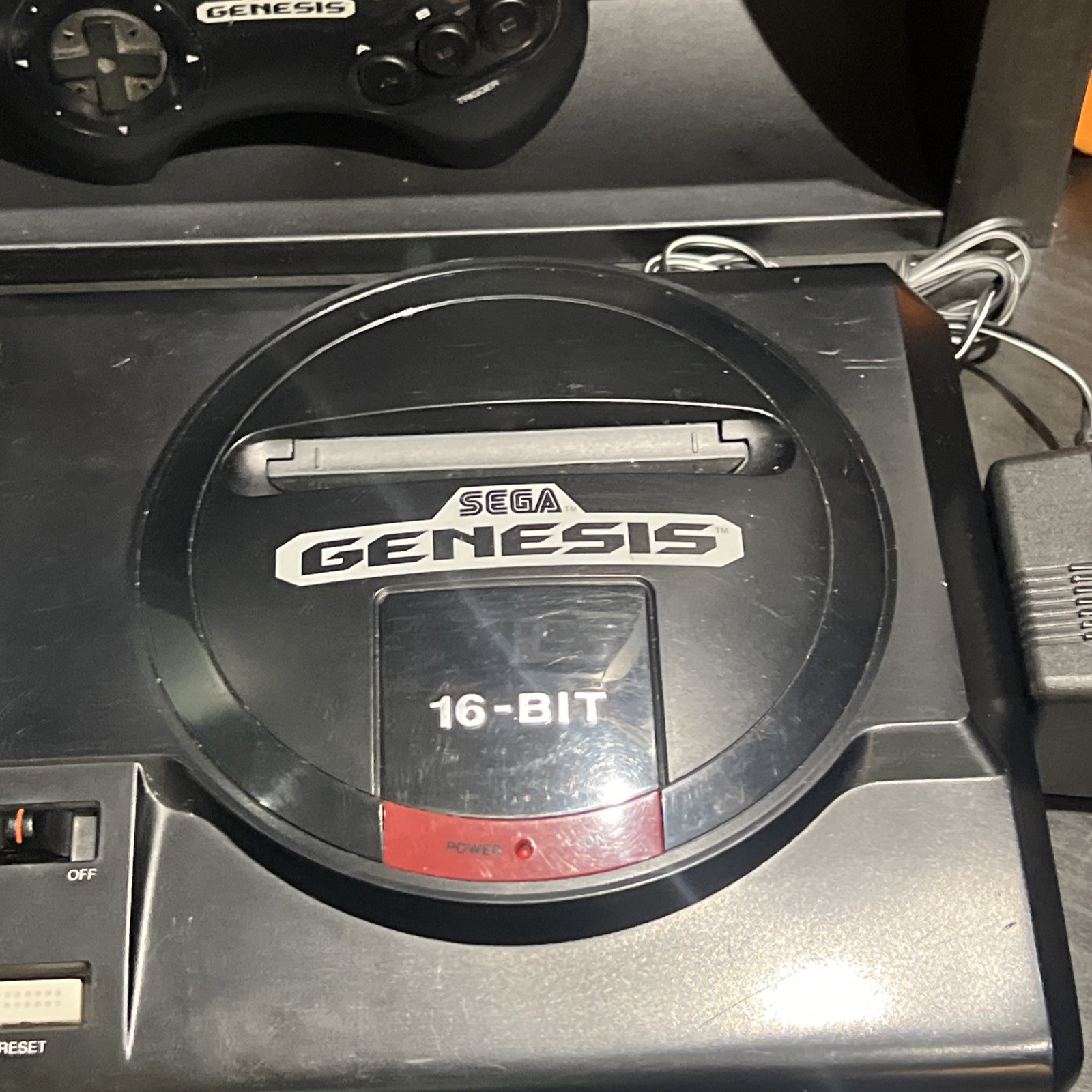Sega Genesis Console 1 16-Bit – (1601) Video Game Console w OEM SEGA Controller