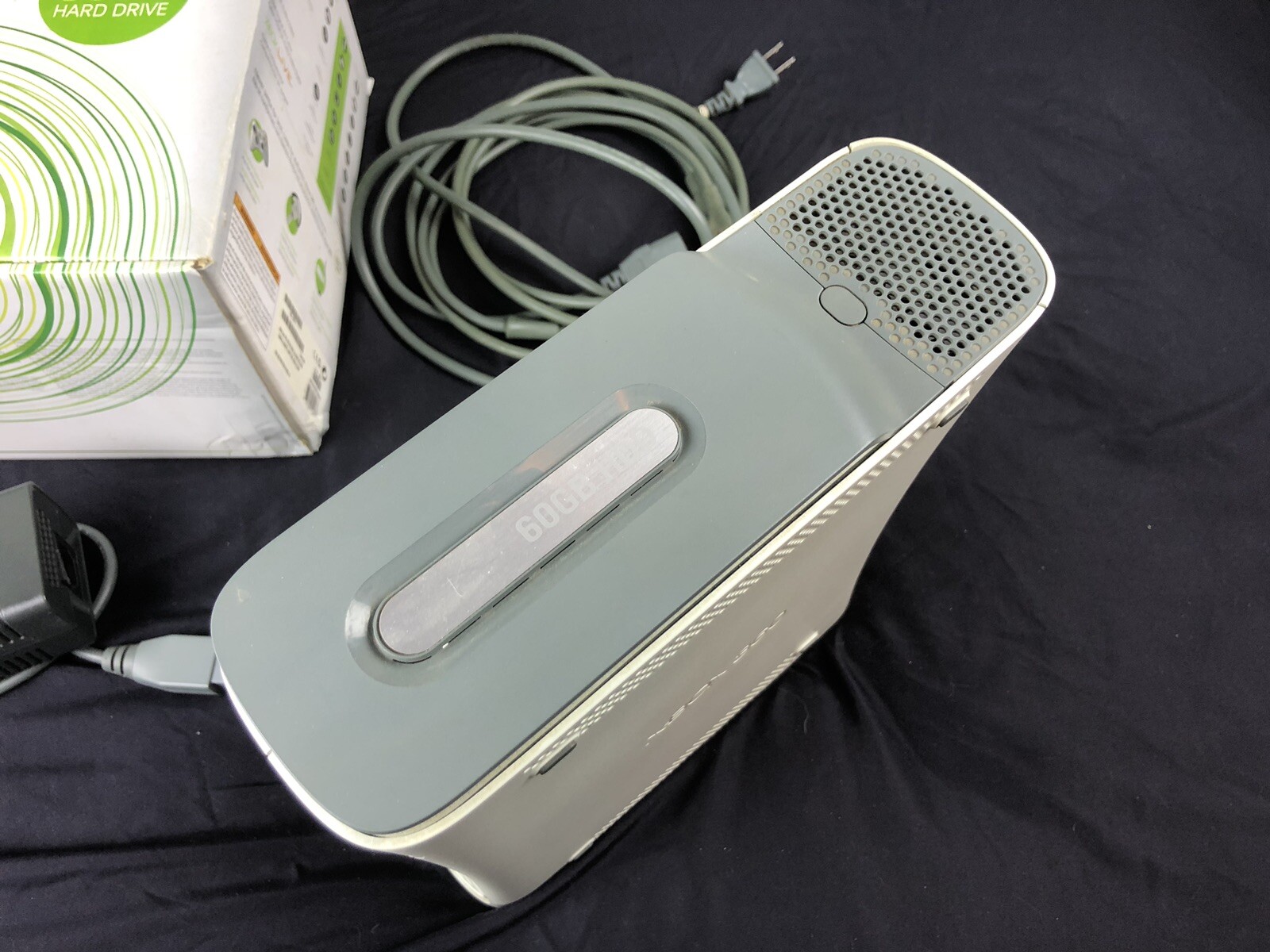 Microsoft Xbox 360 PARTS ONLY White Console With Hard Drive See Description
