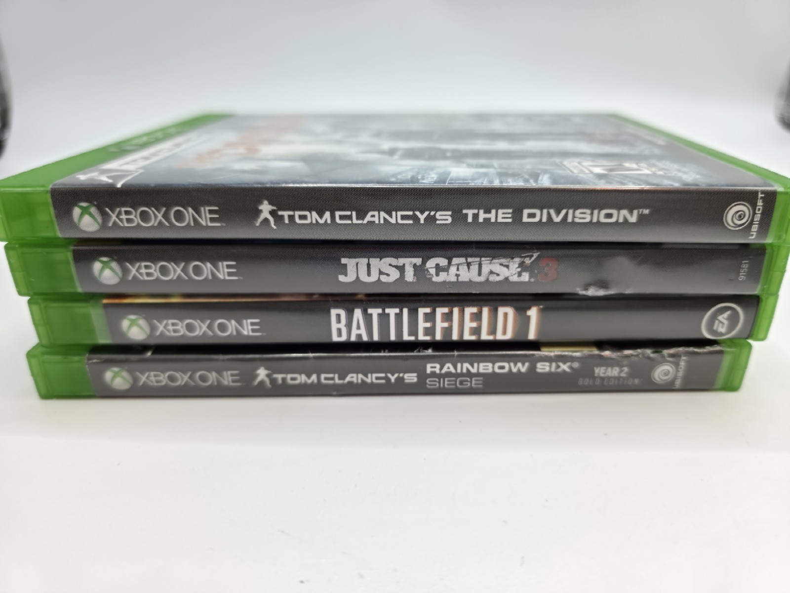 Xbox One Halo 5 Guardians Edition Gaming Console with Controller+4 Games