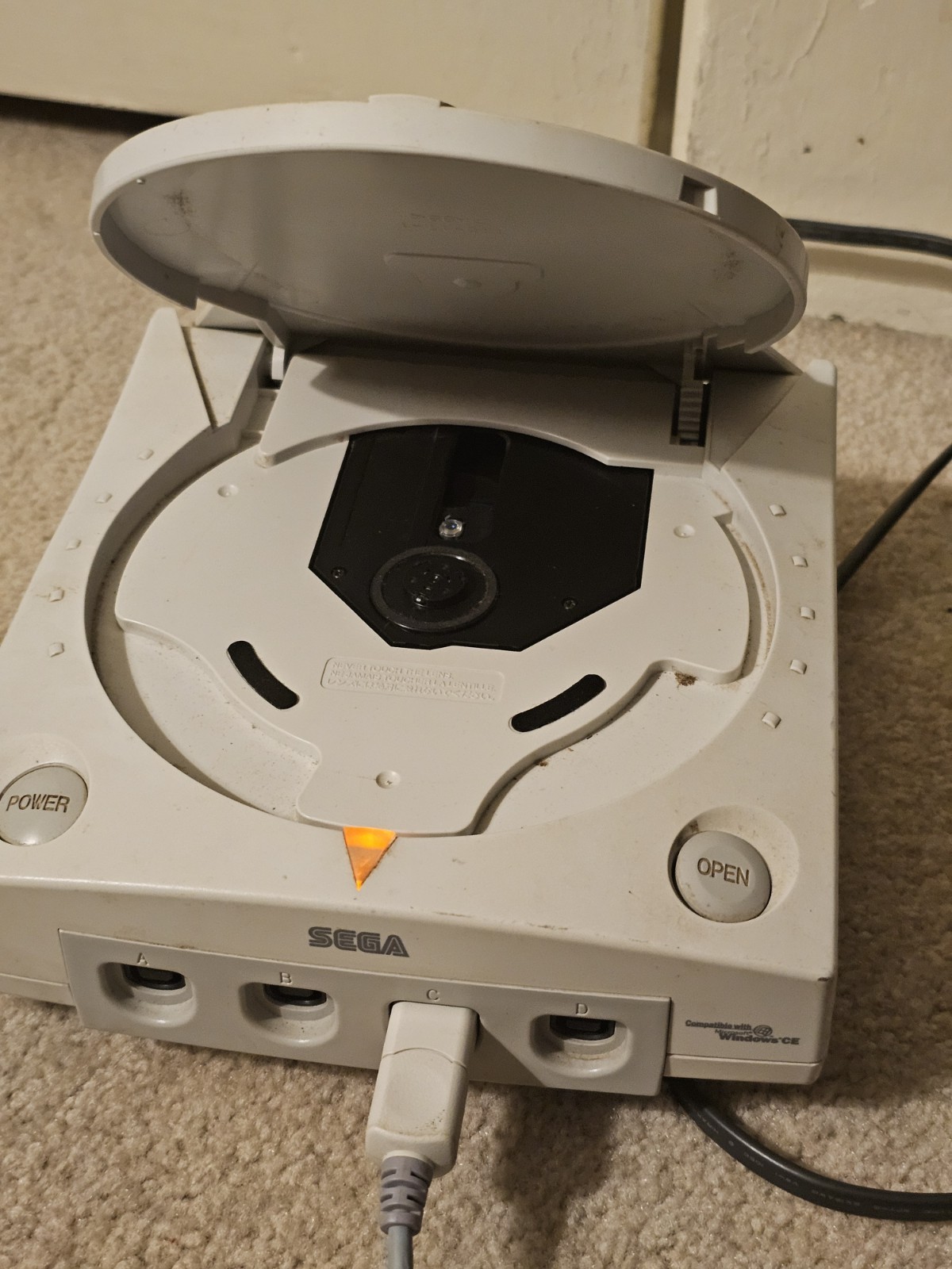 SEGA Dreamcast Console HKT-3020 with Controller, Cords, & Tony Hawk Game
