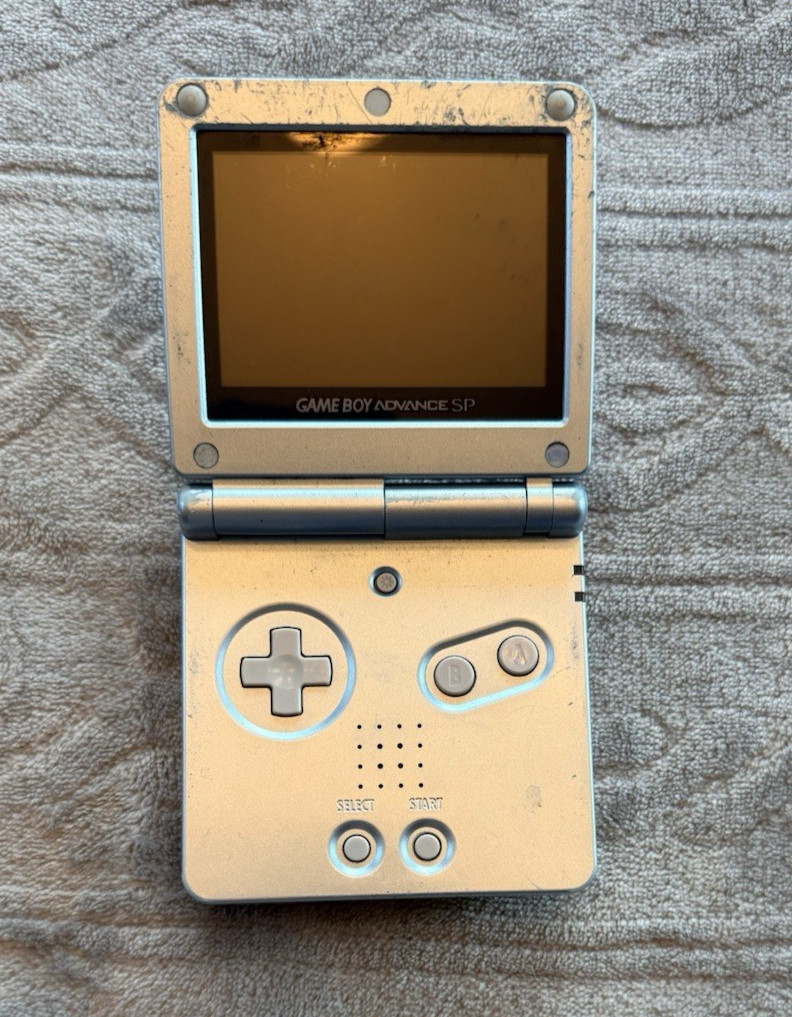 Nintendo Game Boy Advance SP AGS-101 Pearl Blue Console Scooby Doo Case Untested