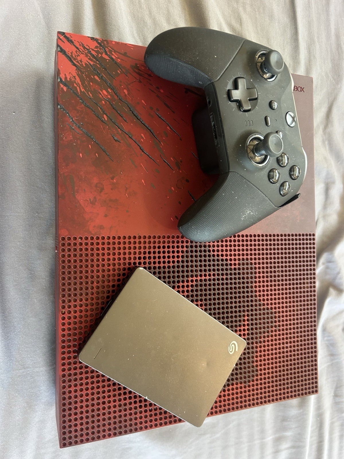 Xbox One S Gears of War 4 Edition 2TB Crimson Console