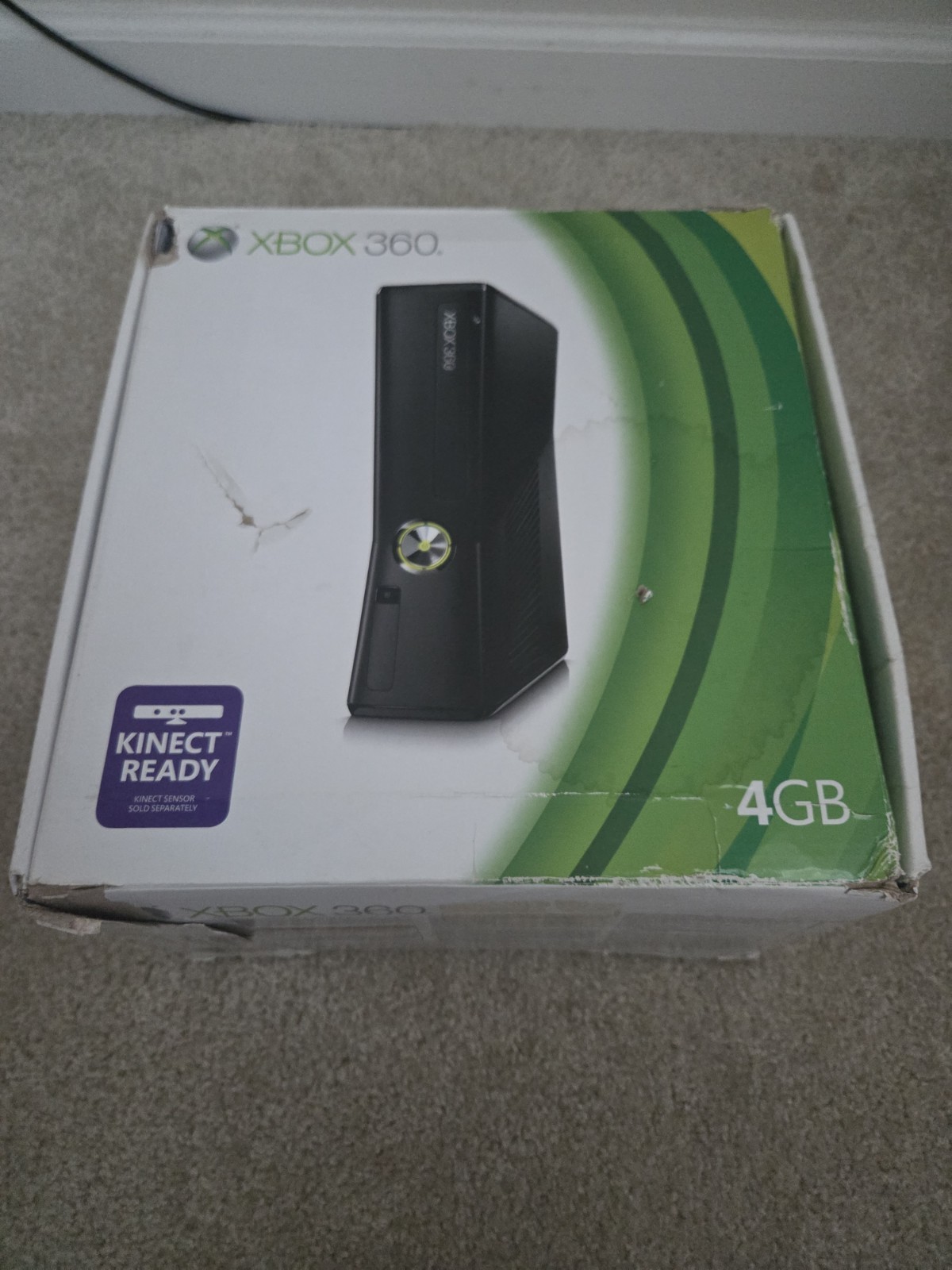 Microsoft Xbox 360 S 4GB Black Original Box Smooth Disc Inserts