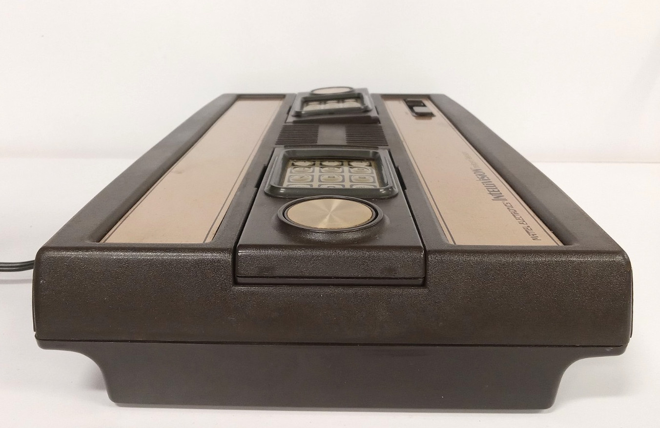 Mattel Intellivision Home Console Bundle w/ 15 Games + Voice Module – Tested, FF
