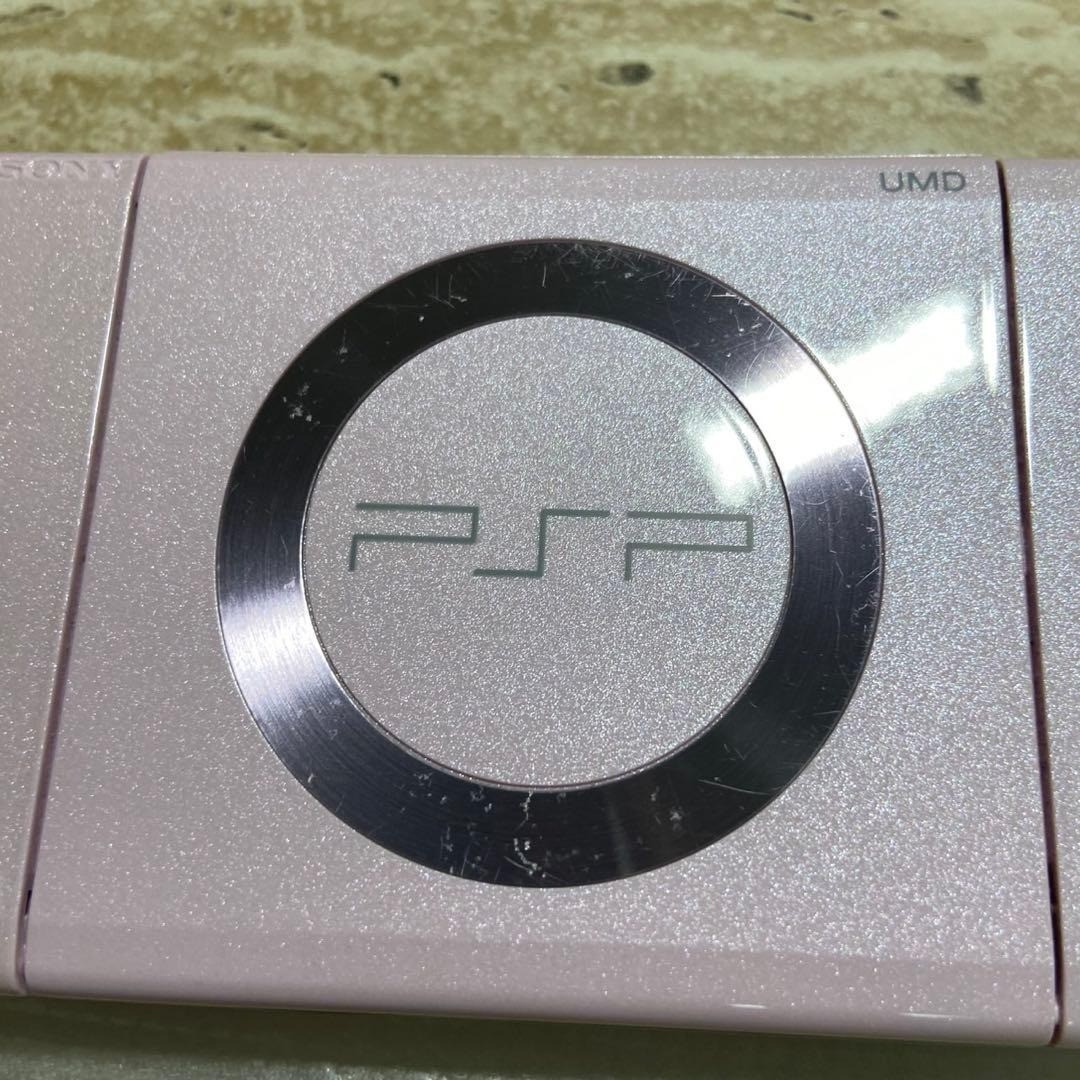 Sony PSP 2000 Rose Pink Almost Unused Complete in Box 6758